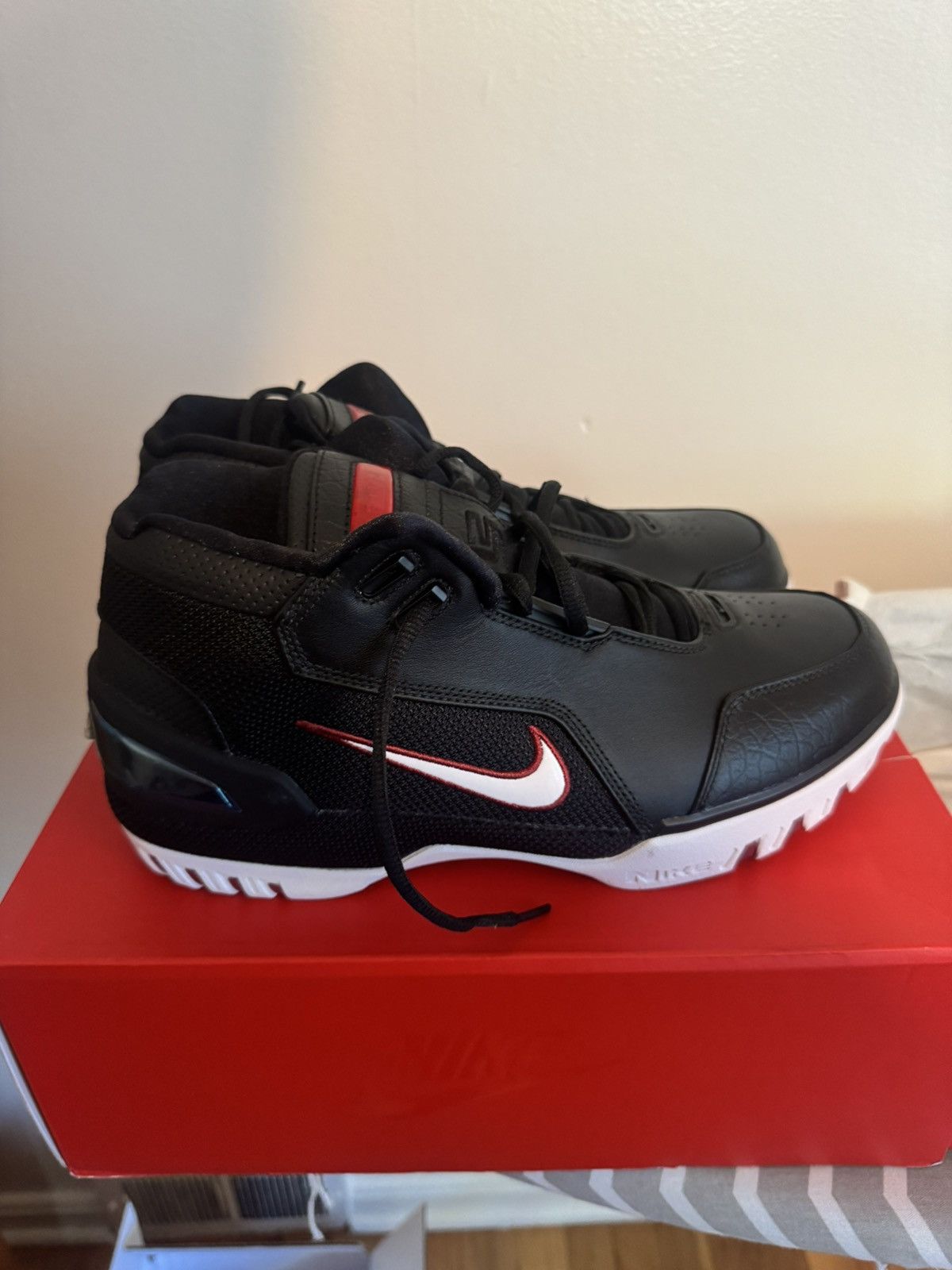 Nike Lebron zoom Generation Size US 10 / EU 43 - 3 Thumbnail