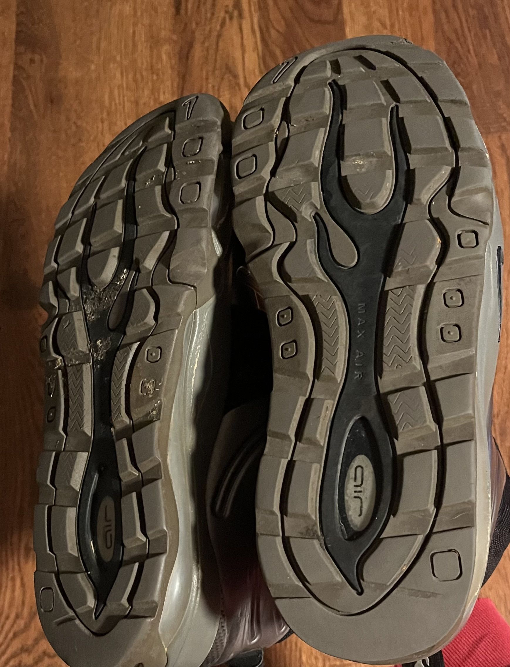 Nike Nike Air Max Bakin Posit Pewter Metallic Silver Sneakers Size US 10.5 / EU 43-44 - 7 Thumbnail