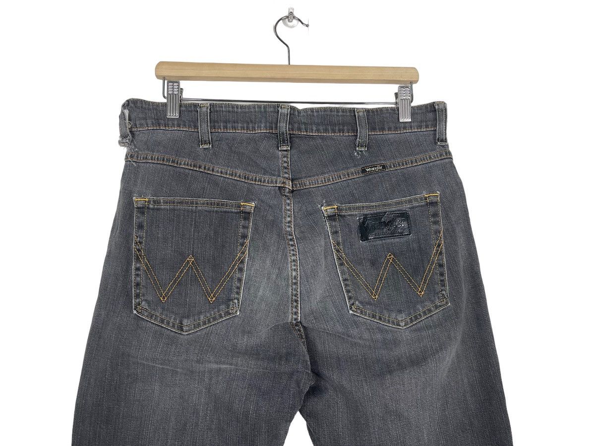 Japanese Brand WRANGLER FADED BLACK ZIPPER FLY JEANS W34 L44 Size US 34 / EU 50 - 13 Thumbnail