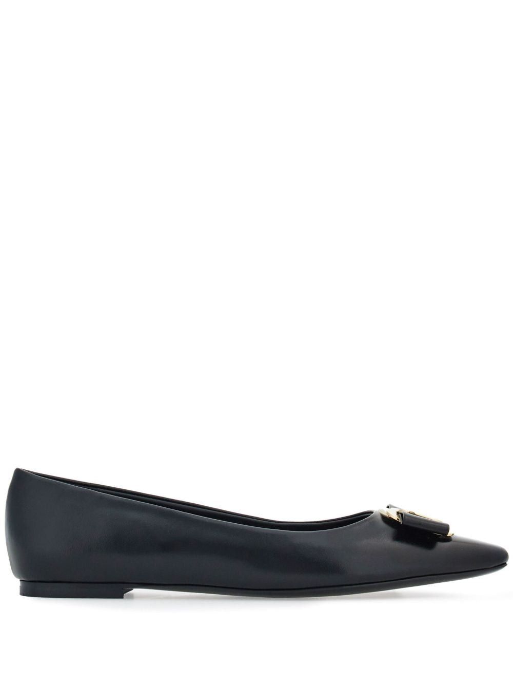 Ferragamo New Vara Plate Ballet flats SIZE 4