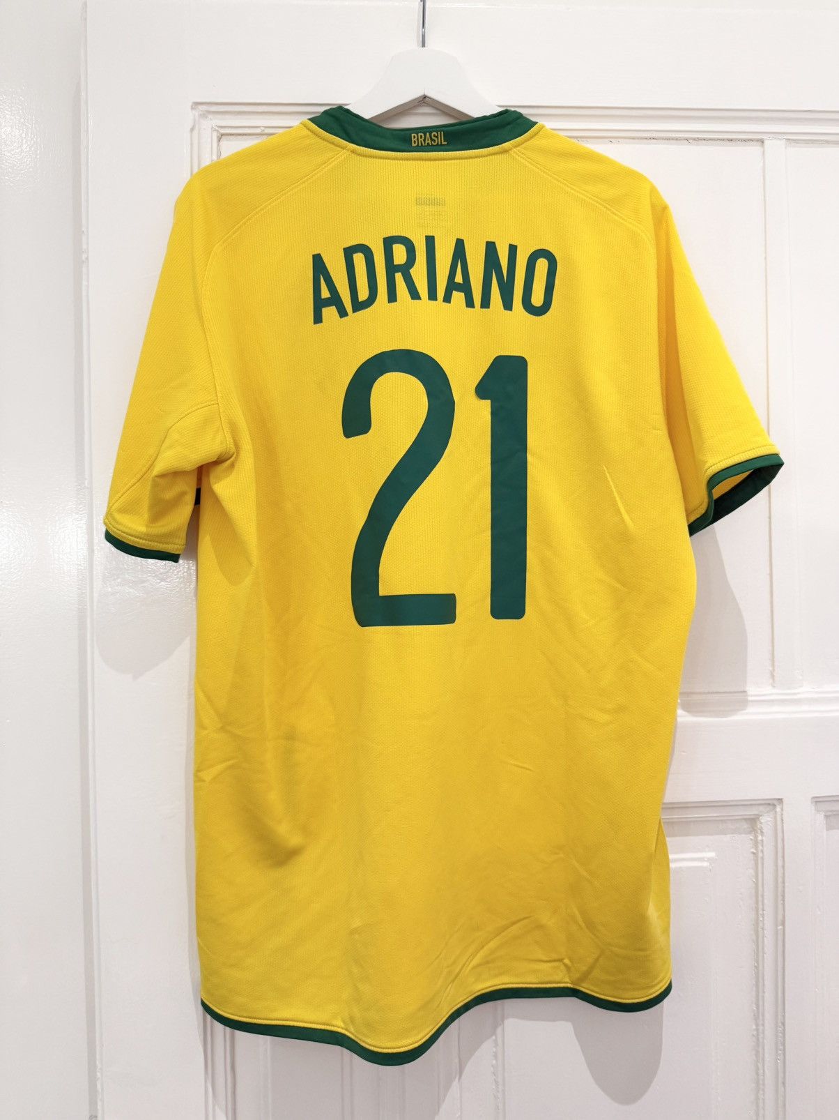 Nike Brasil 2008 Nike home Adriano jersey Size US L / EU 52-54 / 3 - 2 Thumbnail
