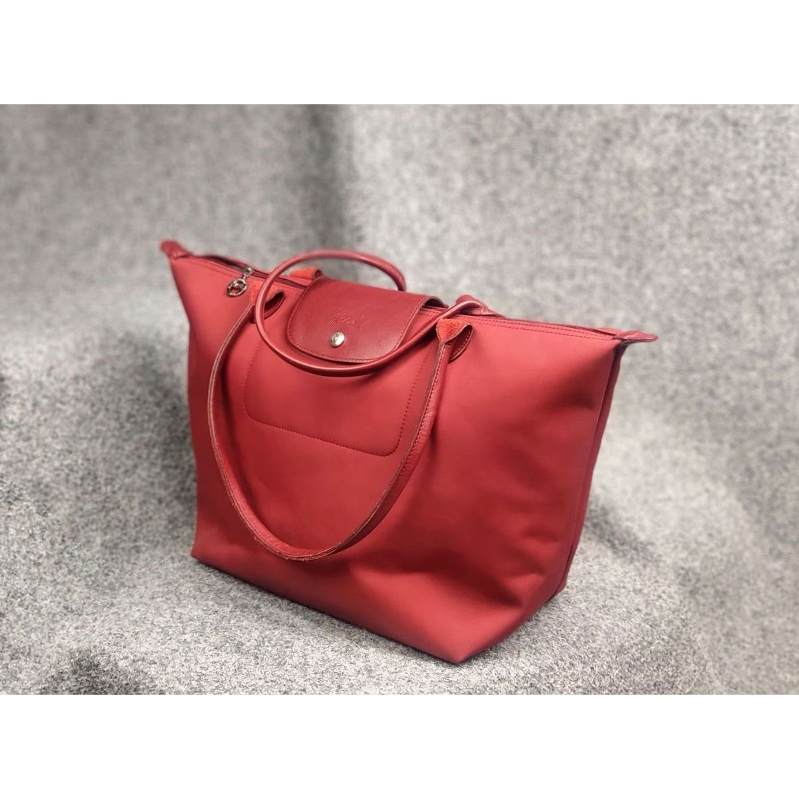 Longchamp VINTAGE Longchamp Le Pliage Néo wine red-colored nylon and leather tote bag Handbag Size ONE SIZE - 4 Thumbnail