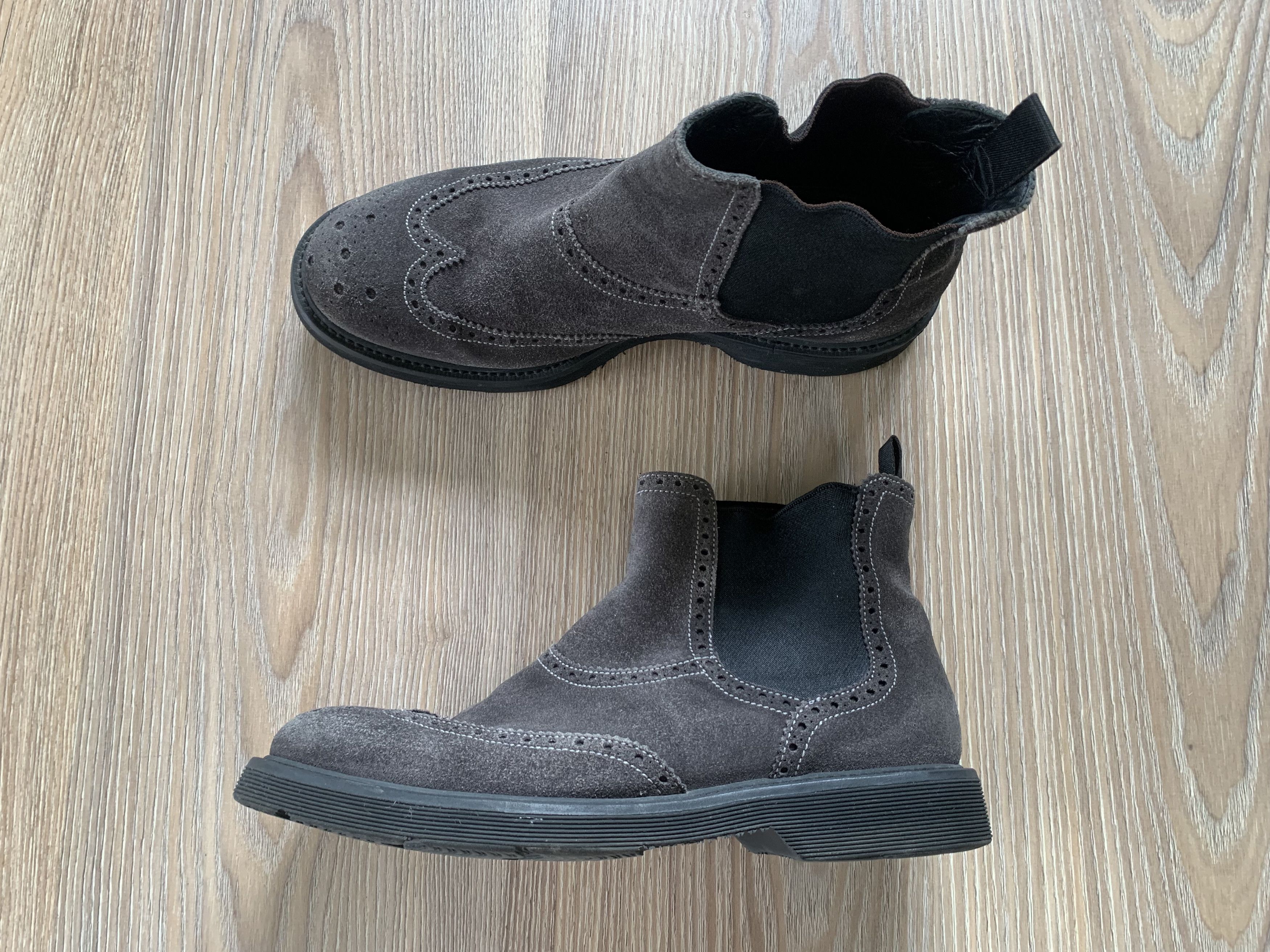 Giorgio Armani Giorgio Armani Grey Leather Suede Boots Chelsea Size US 10.5 / EU 43-44 - 2 Thumbnail