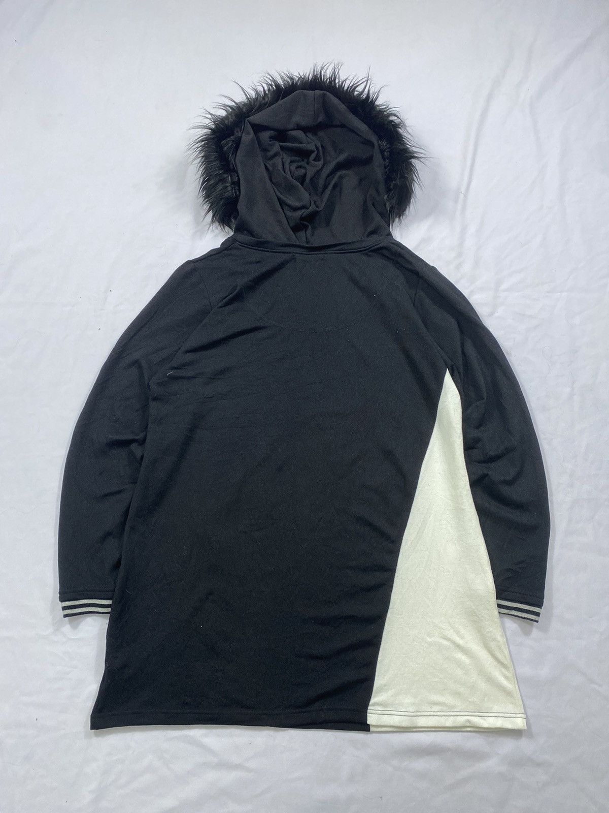 20471120 Japanese Poem Gothic punk skull fur hoodie ifsix lgb style Size US L / EU 52-54 / 3 - 8 Thumbnail
