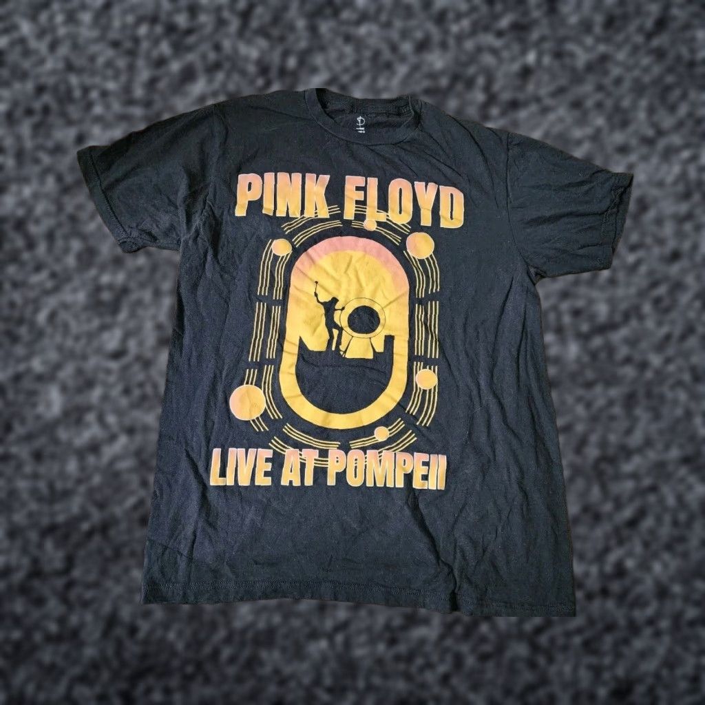 Vintage Mens M Pink Floyd T Shirt Official Live at Pompeii Classic Rock Band Tee Shirt Black Mens M Shirt Rock 90s? Size US M / EU 48-50 / 2 - 1 Thumbnail