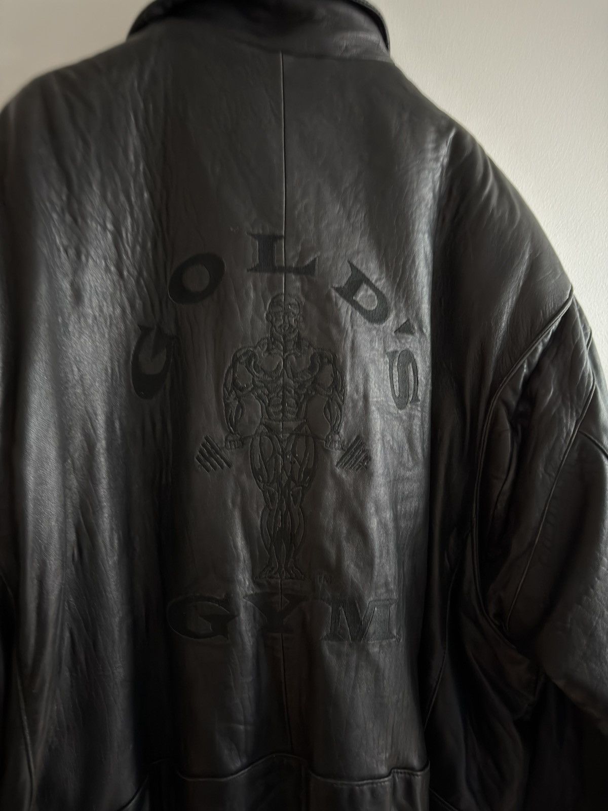 Vintage *RARE* GOLD’S GYM 90s BOMBER LEATHER JACKET BODYBUILDING Size US L / EU 52-54 / 3 - 12 Thumbnail