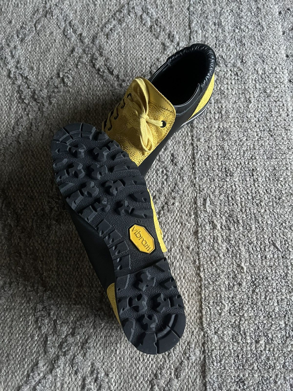 Kiko Kostadinov Kiko Kostadinov Men's Black And Yellow Haidu Leather Shoes Size US 7 / EU 40 - 5 Thumbnail