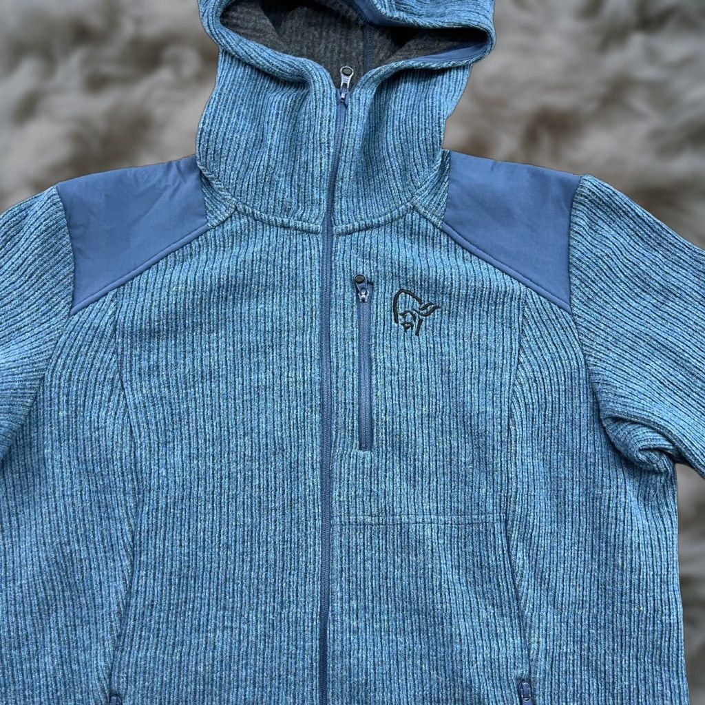 Vintage Norrona Tamok Warm /wool2 Full Zip Up Hood Womens Jacket M Blue Outdoor Size M / US 6-8 / IT 42-44 - 1 Thumbnail