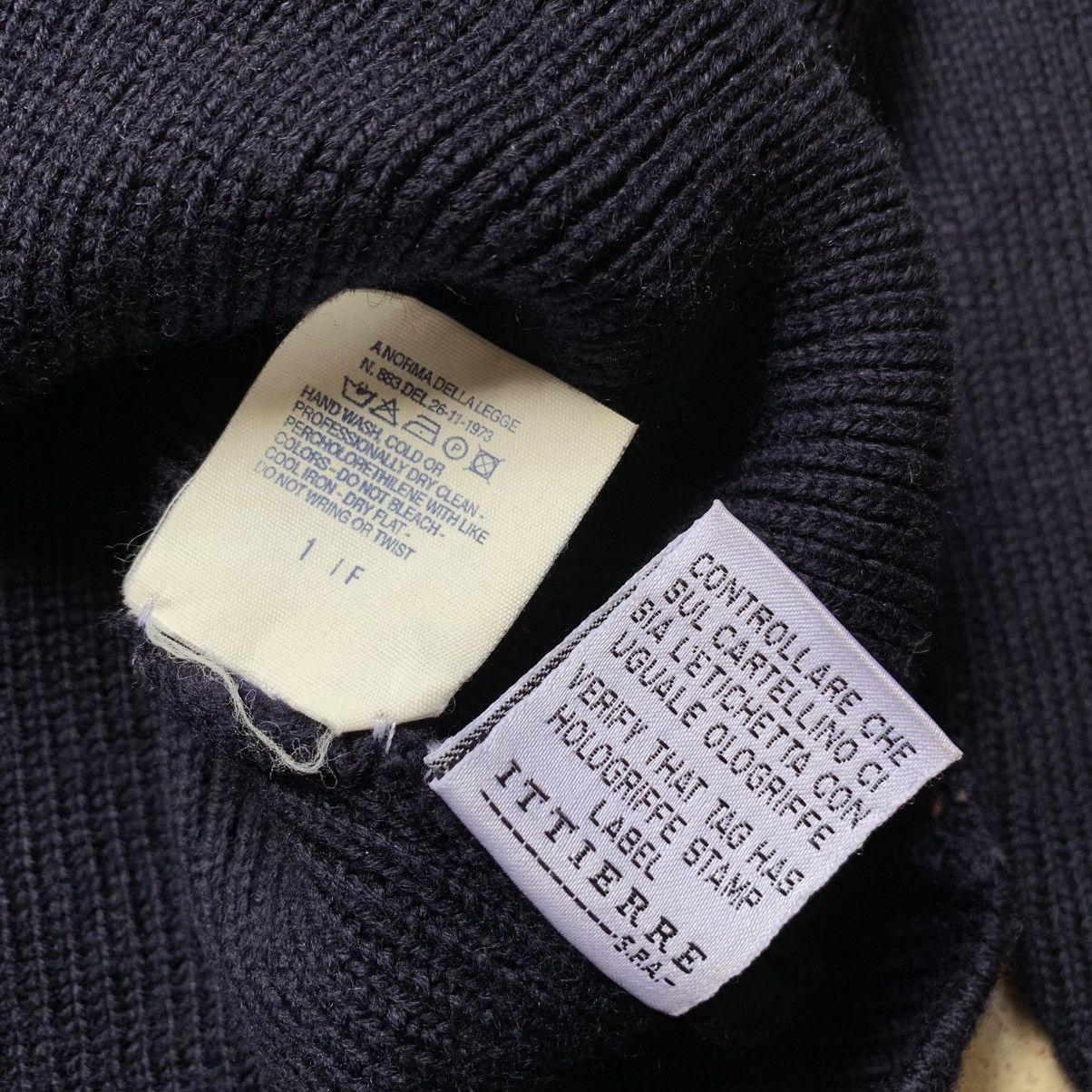 Dolce & Gabbana Vtg 90s Dolce & Gabbana Wool Knit Size US M / EU 48-50 / 2 - 6 Thumbnail