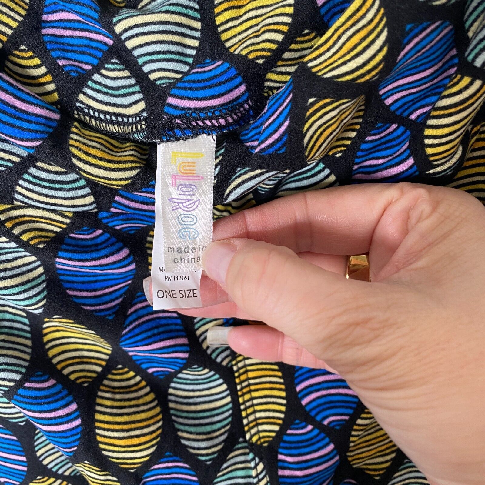 Other NWT LuLaRoe Blue Multicolor Egg Design Leggings Pants OS Size 32" / US 10 / IT 46 - 4 Thumbnail