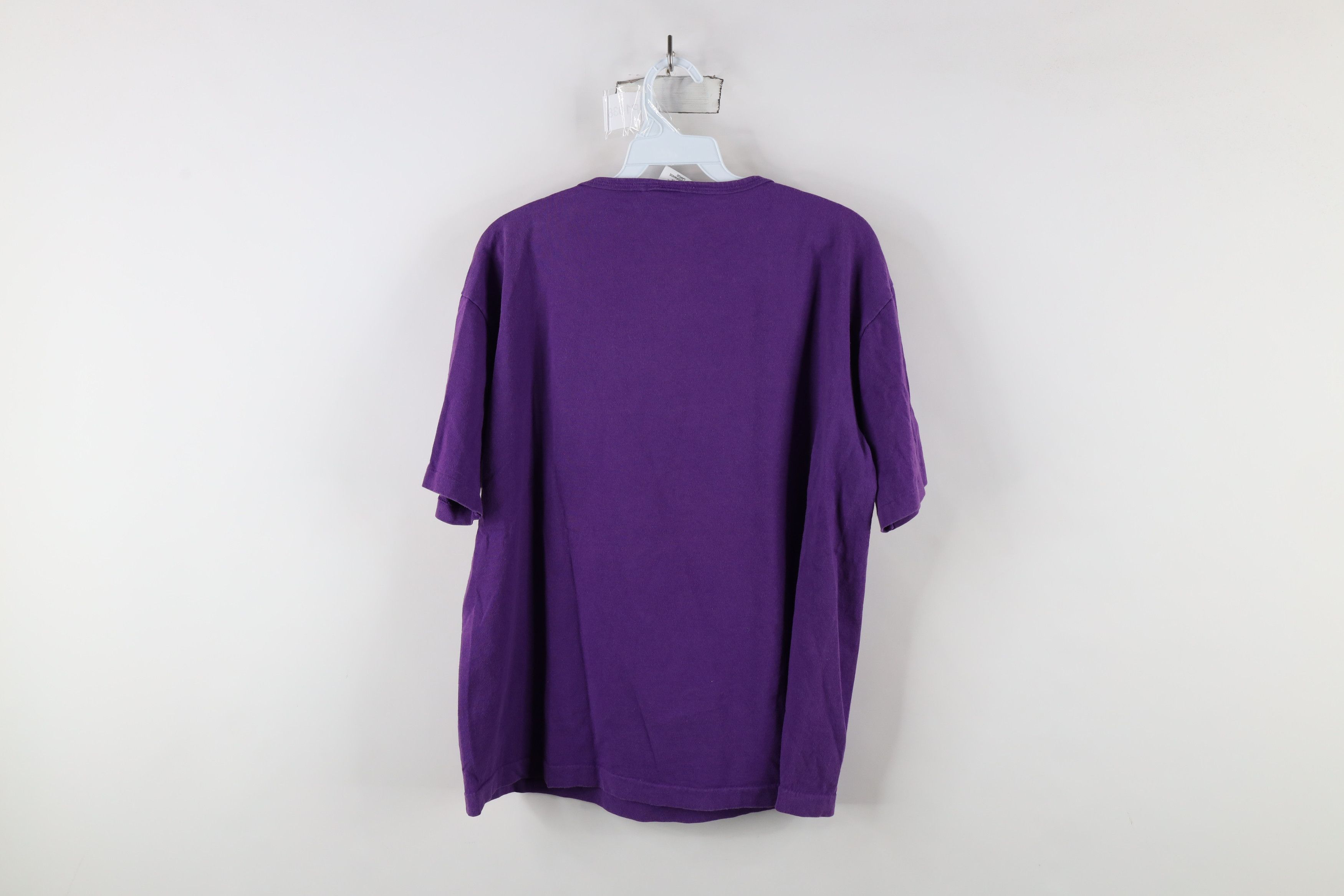 Vintage Vintage 90s Streetwear Parrot Bird Flower T-Shirt Purple USA Size L / US 10 / IT 46 - 10 Thumbnail