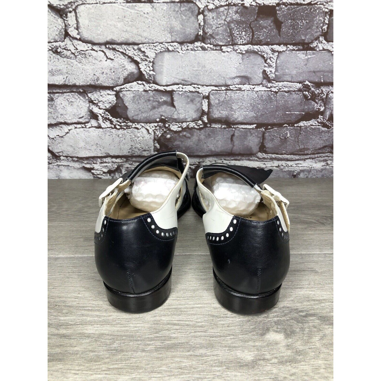 Kenneth Cole Kenneth Cole New York Black White Leather Kiltie Flats Shoes Size US 9 / IT 39 - 4 Thumbnail