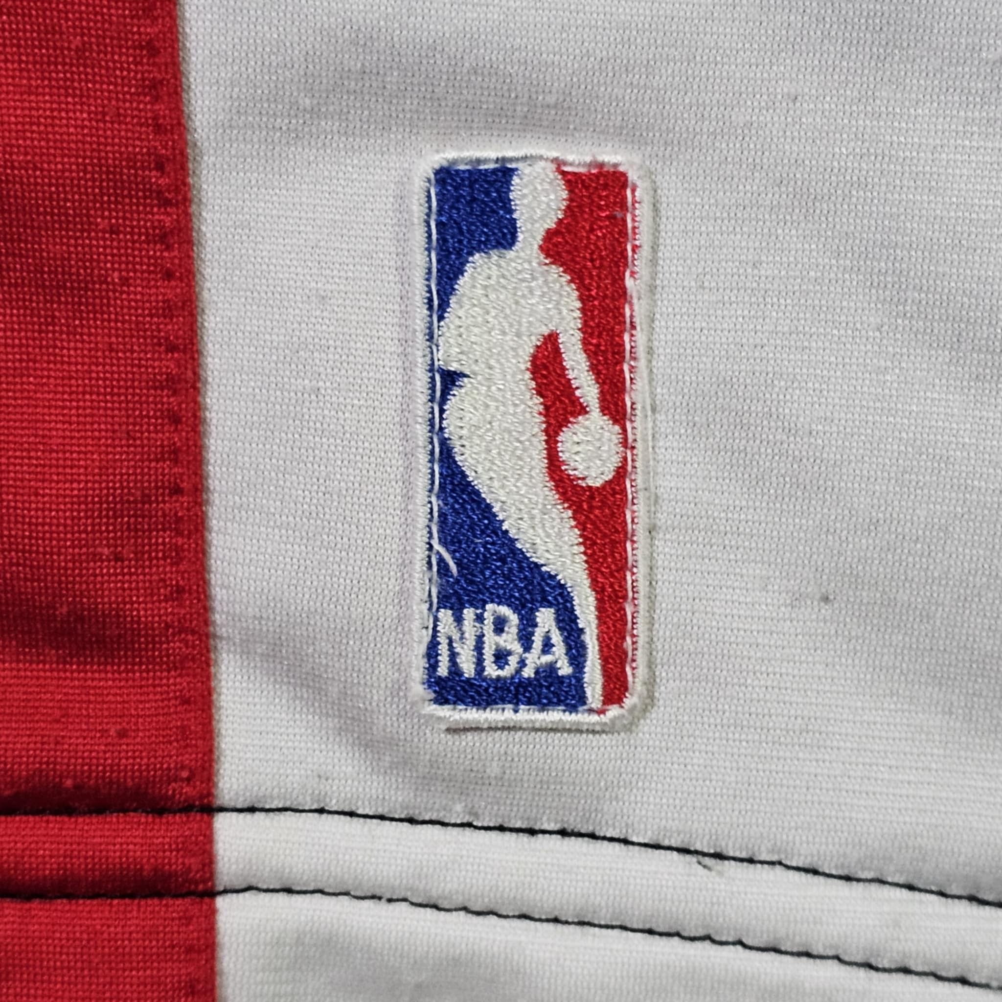 Champion × NBA × Vintage Chicago Bulls Vintage 90s Champion Warm Up Shooting Shirt Size US M / EU 48-50 / 2 - 4 Thumbnail