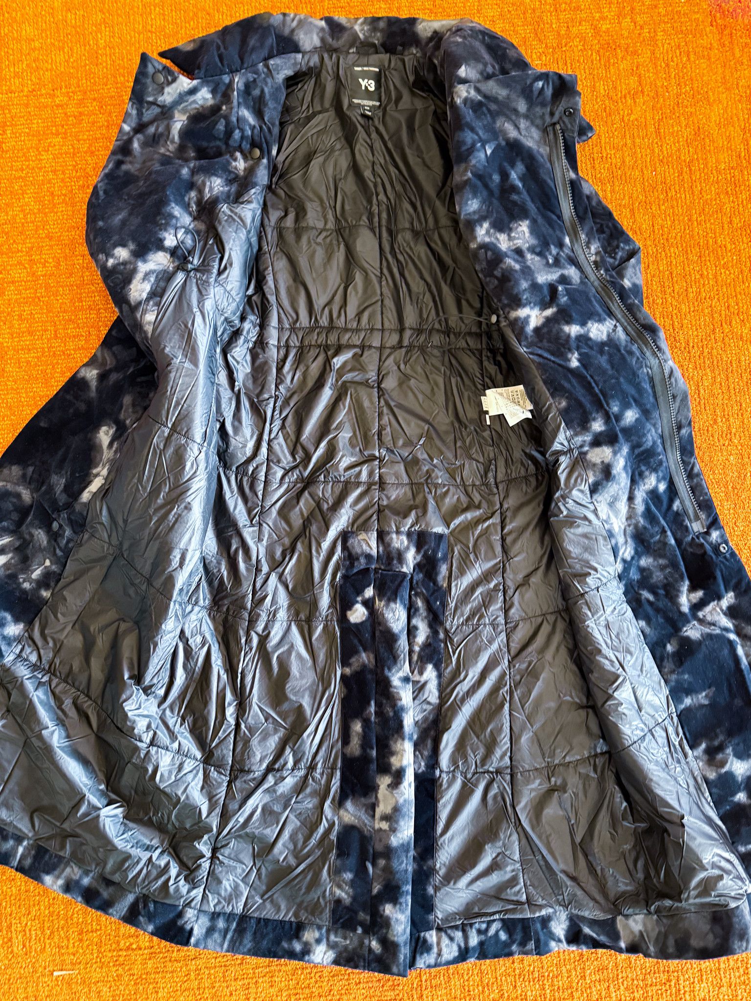 Y-3 Y-3 AOP PADDED JACKET ABSTRACT PRINT JACKET SZ. M Size M / US 6-8 / IT 42-44 - 3 Thumbnail