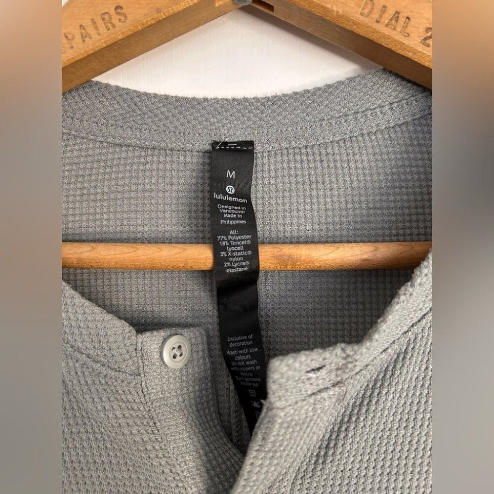 Lululemon Lululemon Athletica Gray Men's Henley Shirt Size Medium Size US M / EU 48-50 / 2 - 3 Thumbnail