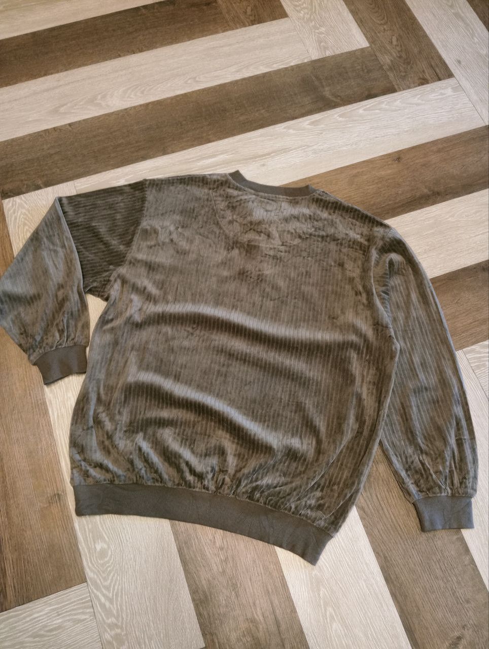 Balmain VINTAGE BALMAIN PARIS VELVET SWEATSHIRT Size US L / EU 52-54 / 3 - 7 Thumbnail