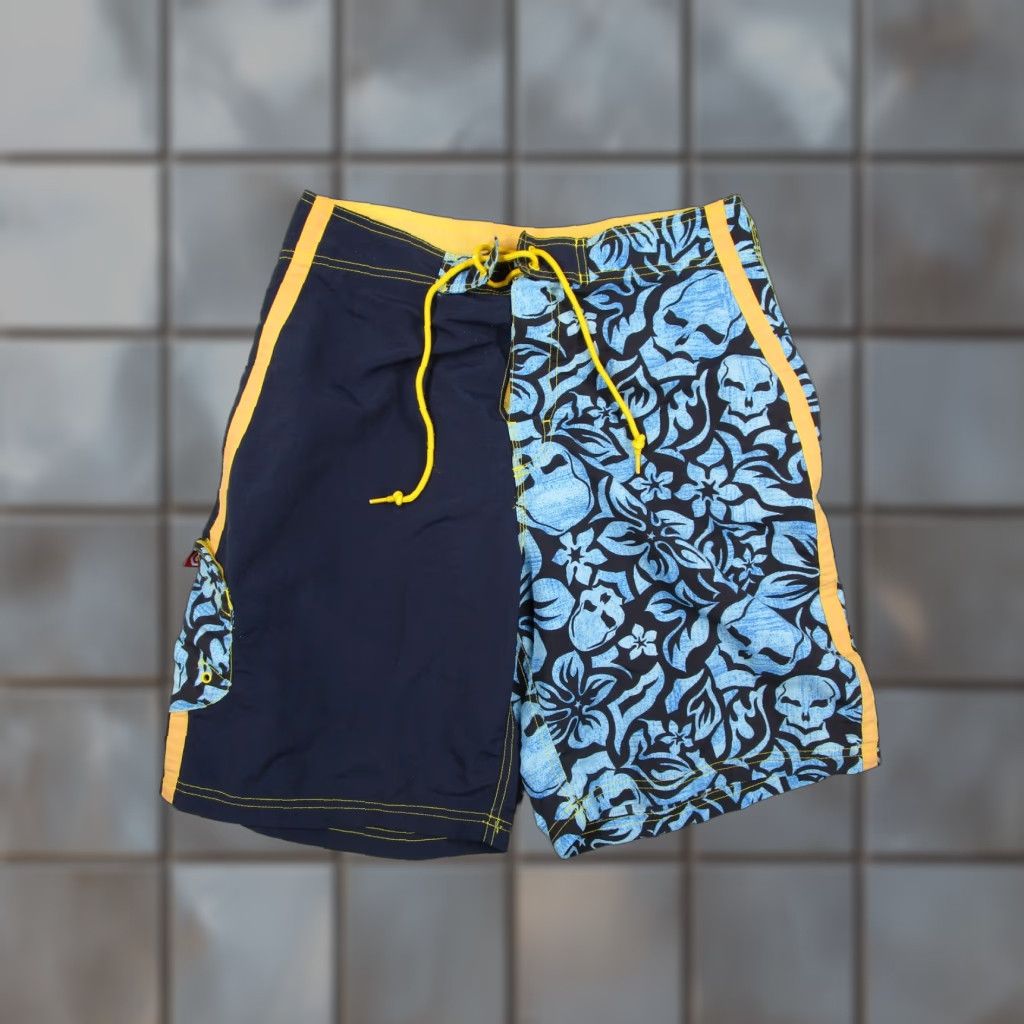 Ocean Pacific VINTAGE Ocean Pacific Board Shorts Mens 32 Blue Skull Hawaiian Floral Swim Trunks Surf Shorts Size US 32 / EU 48 - 1 Thumbnail