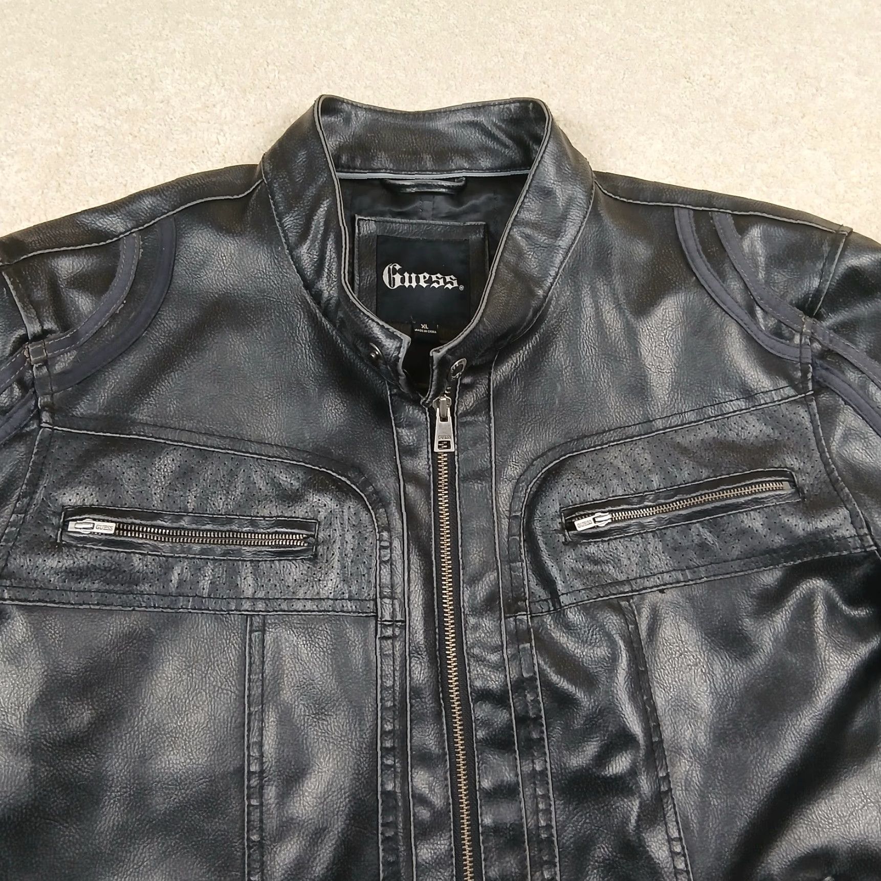 Guess GUESS Motorcycle Jacket Mens XL Black Faux-Leather Band Collar Full Zip Zipper Pockets Regular Fit Short Coat Size US XL / EU 56 / 4 - 2 Thumbnail