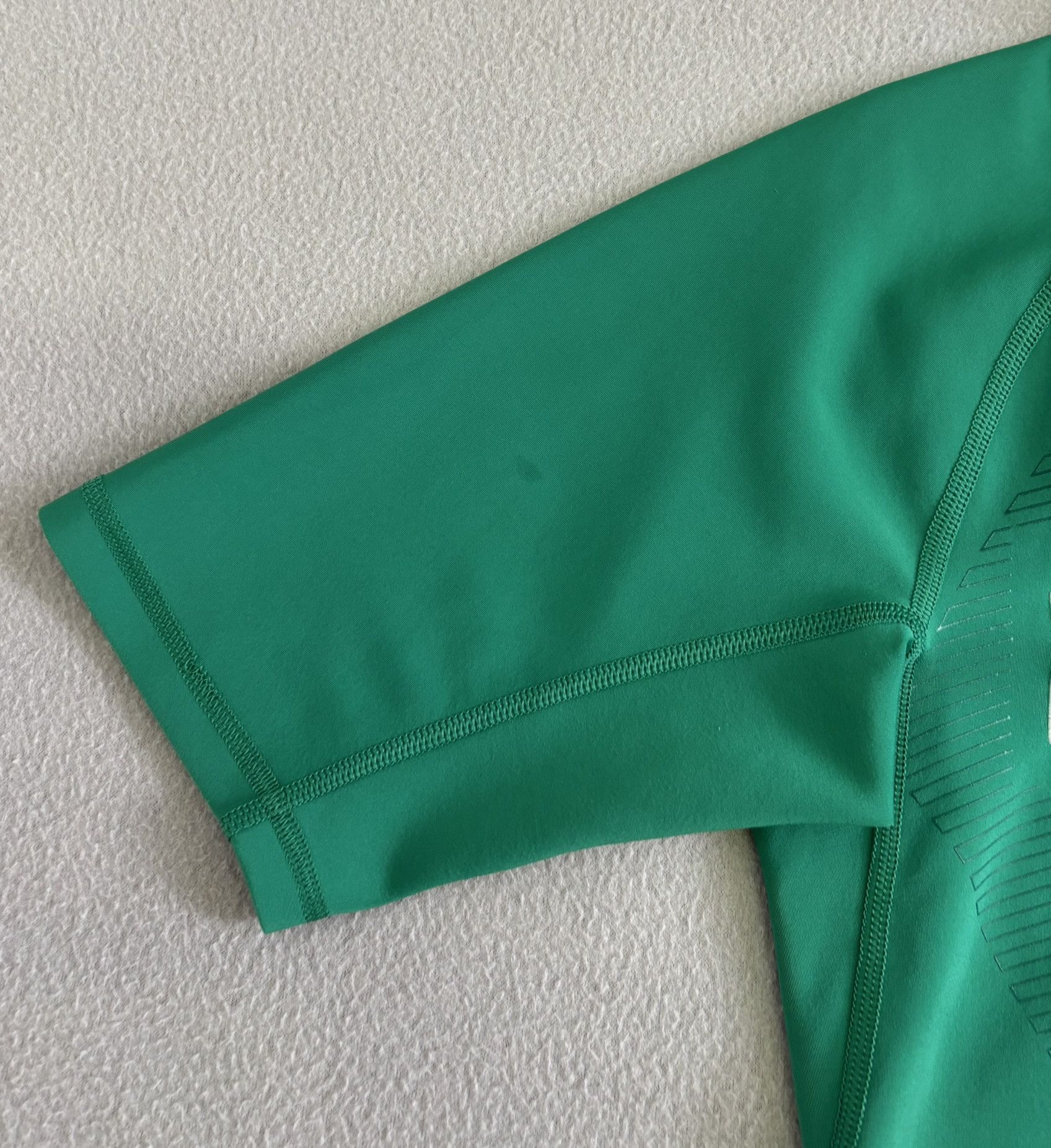 Puma Ireland Rugby 2011 Puma Player Issue Shirt Medium Size US M / EU 48-50 / 2 - 9 Thumbnail
