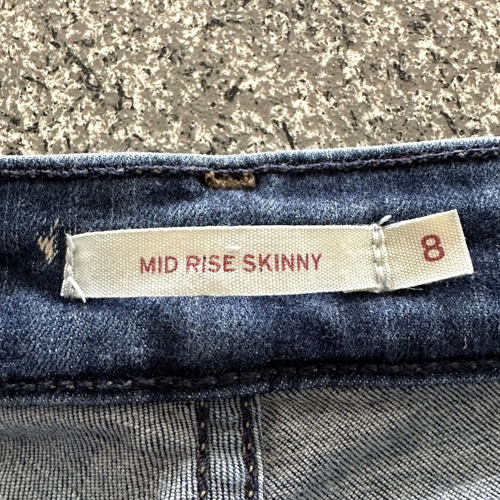Levi's Levi’s Jeans Women’s Size 8 Mid Rise Skinny Stretch Denim Blue Medium Wash Size 30" / US 8 / IT 44 - 7 Thumbnail