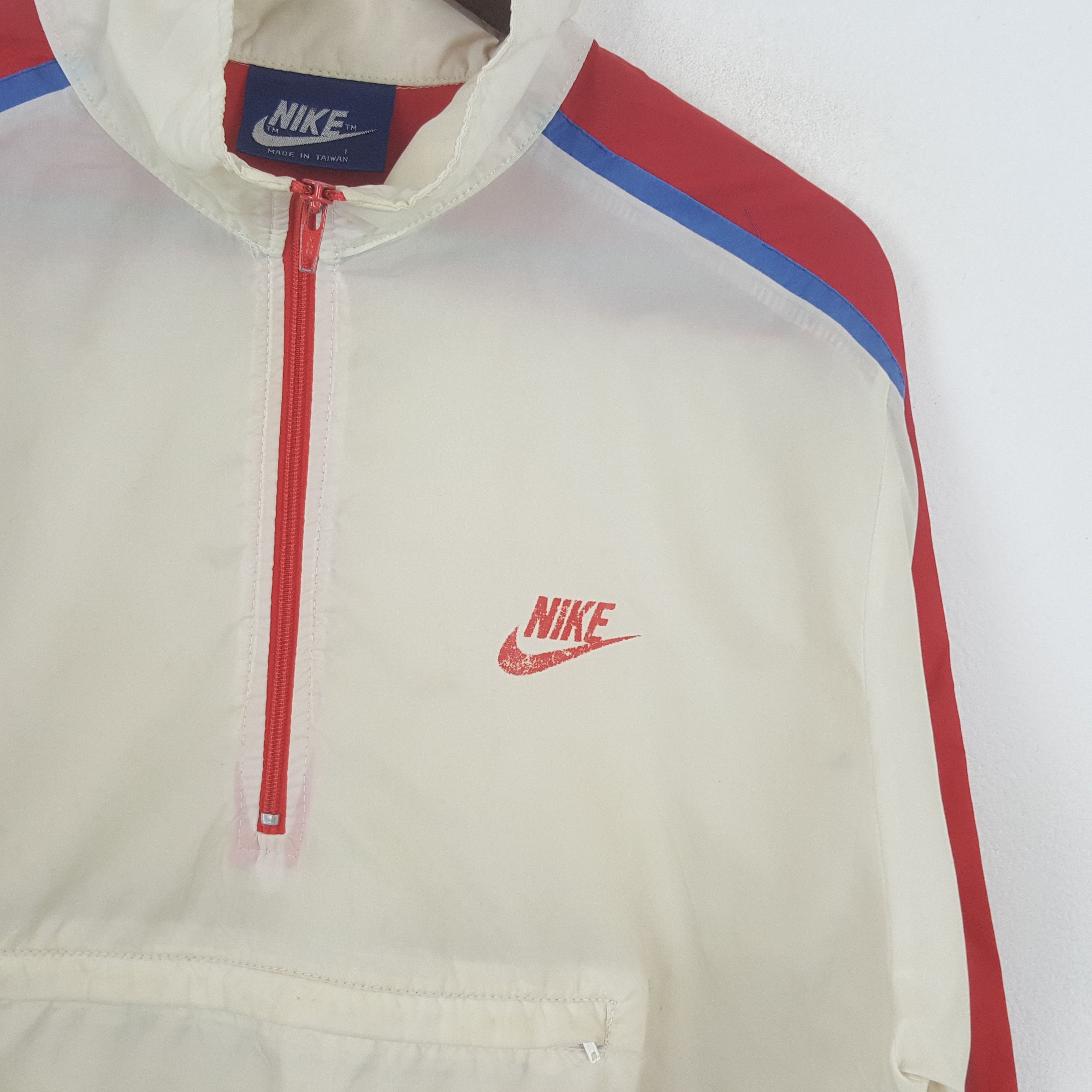 Nike Nike Blue Tag Half Zipper Sports Outdoor Windbreaker Jacket Size US L / EU 52-54 / 3 - 2 Thumbnail