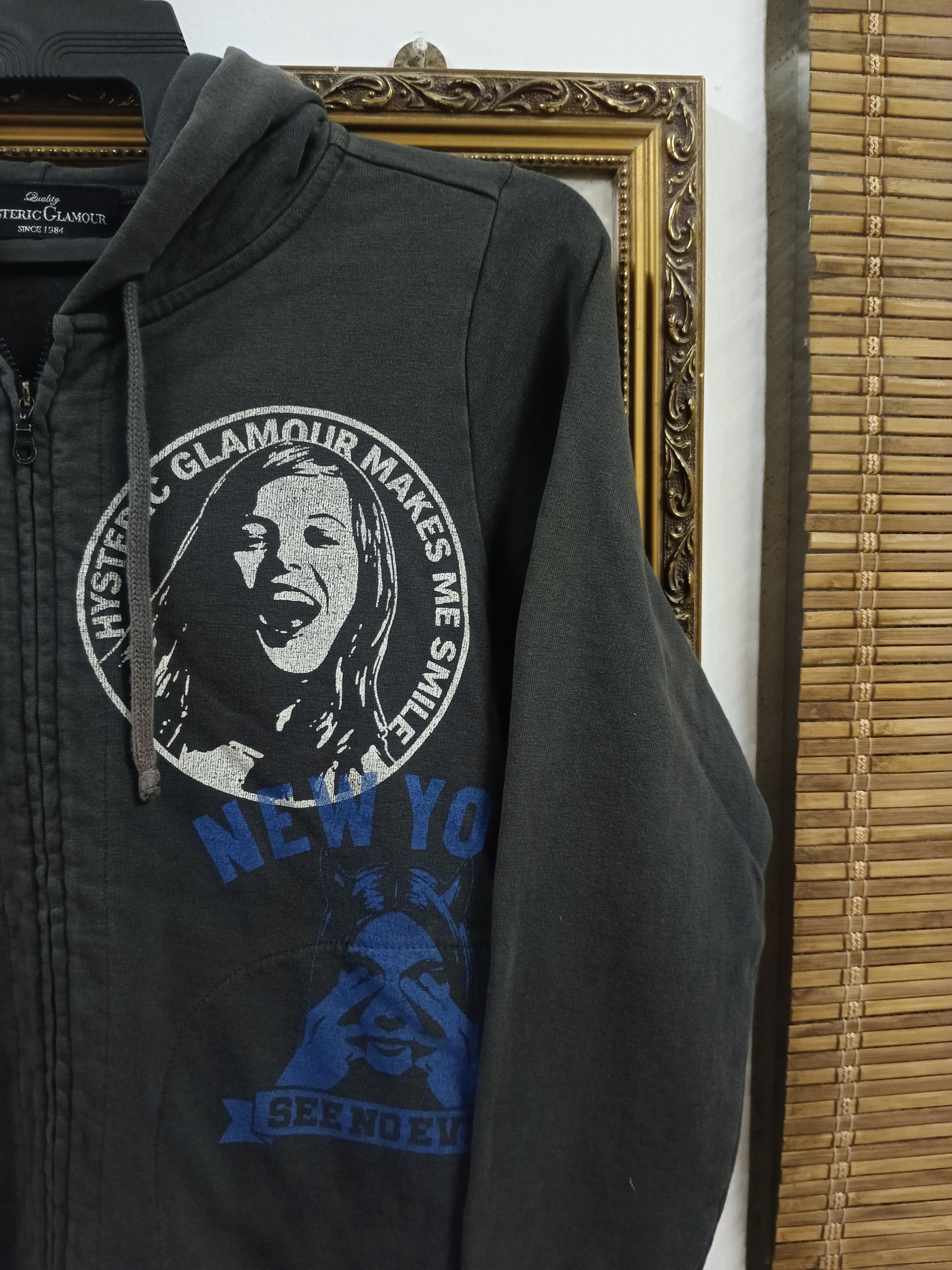 Hysteric Glamour HYSTERIC GLAMOUR FADE🔥SEE NO EVIL&MAKE ME SMILE Size S / US 4 / IT 40 - 2 Thumbnail