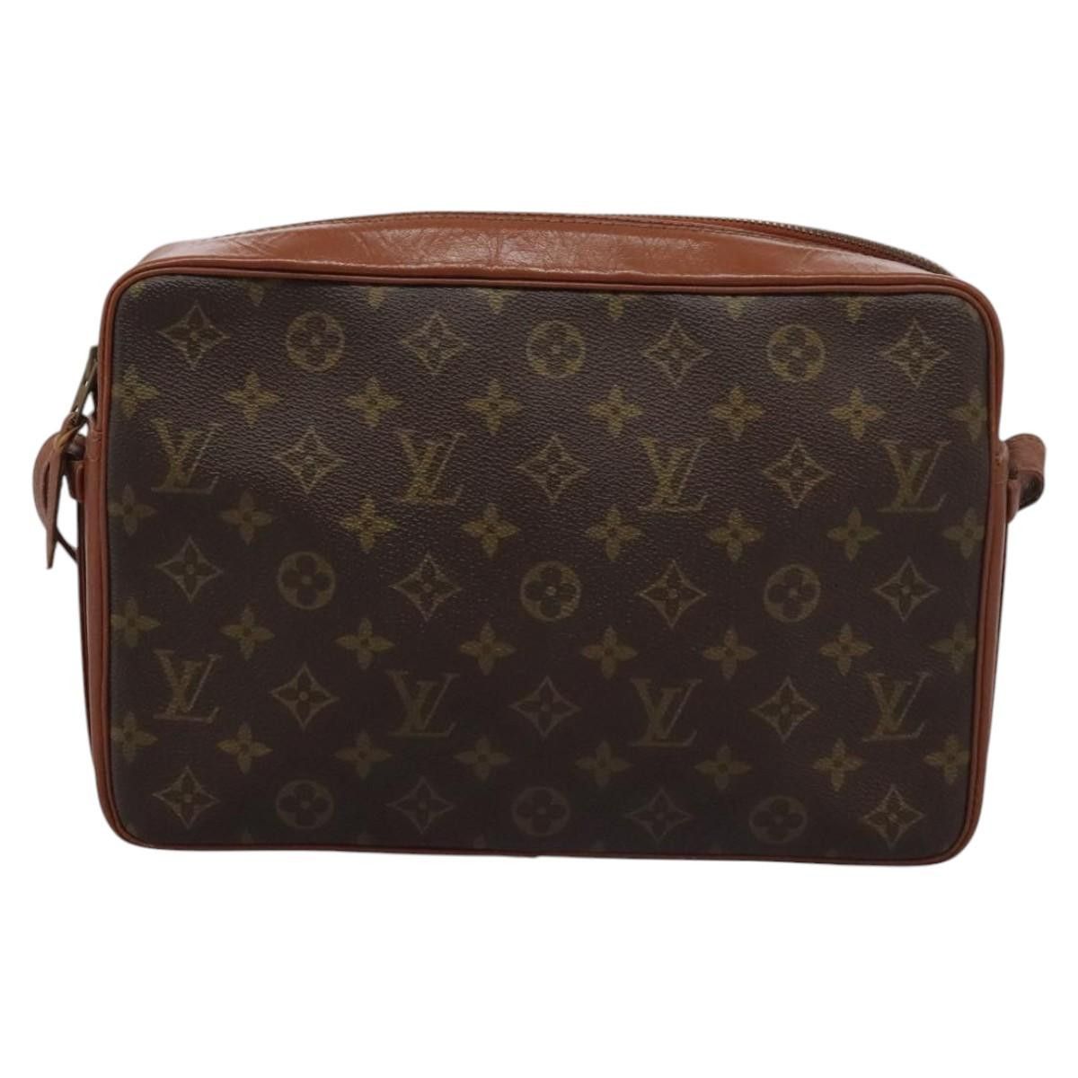 Louis Vuitton Camera Brown Canvas Shoulder Bag (Pre-Owned) Size ONE SIZE - 1 Thumbnail