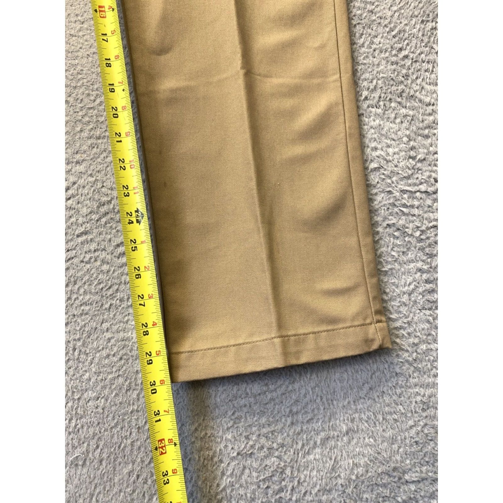 Izod Izod American Chino Pants Mens 40x30 Light Brown Regular Fit Flat Front Cotton Stretch /0829 Size US 40 / EU 56 - 5 Thumbnail