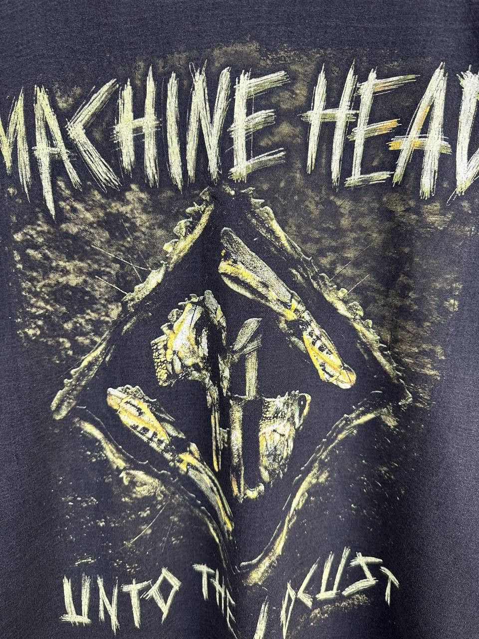 Band Tees Machine Head "Unto The Locust" Bulldozer Band Tee T-Shirt Size US L / EU 52-54 / 3 - 6 Thumbnail