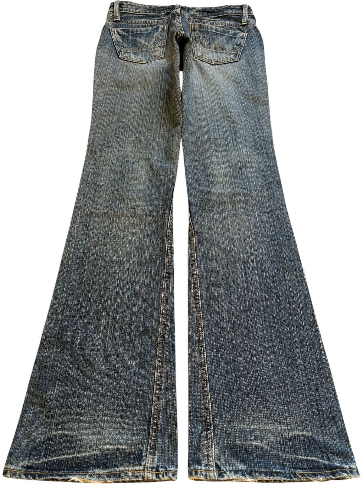 Japanese Brand Vintage Japanese Brand Faded Wash Distressed Flare Jeans Size 28" / US 6 / IT 42 - 2 Thumbnail