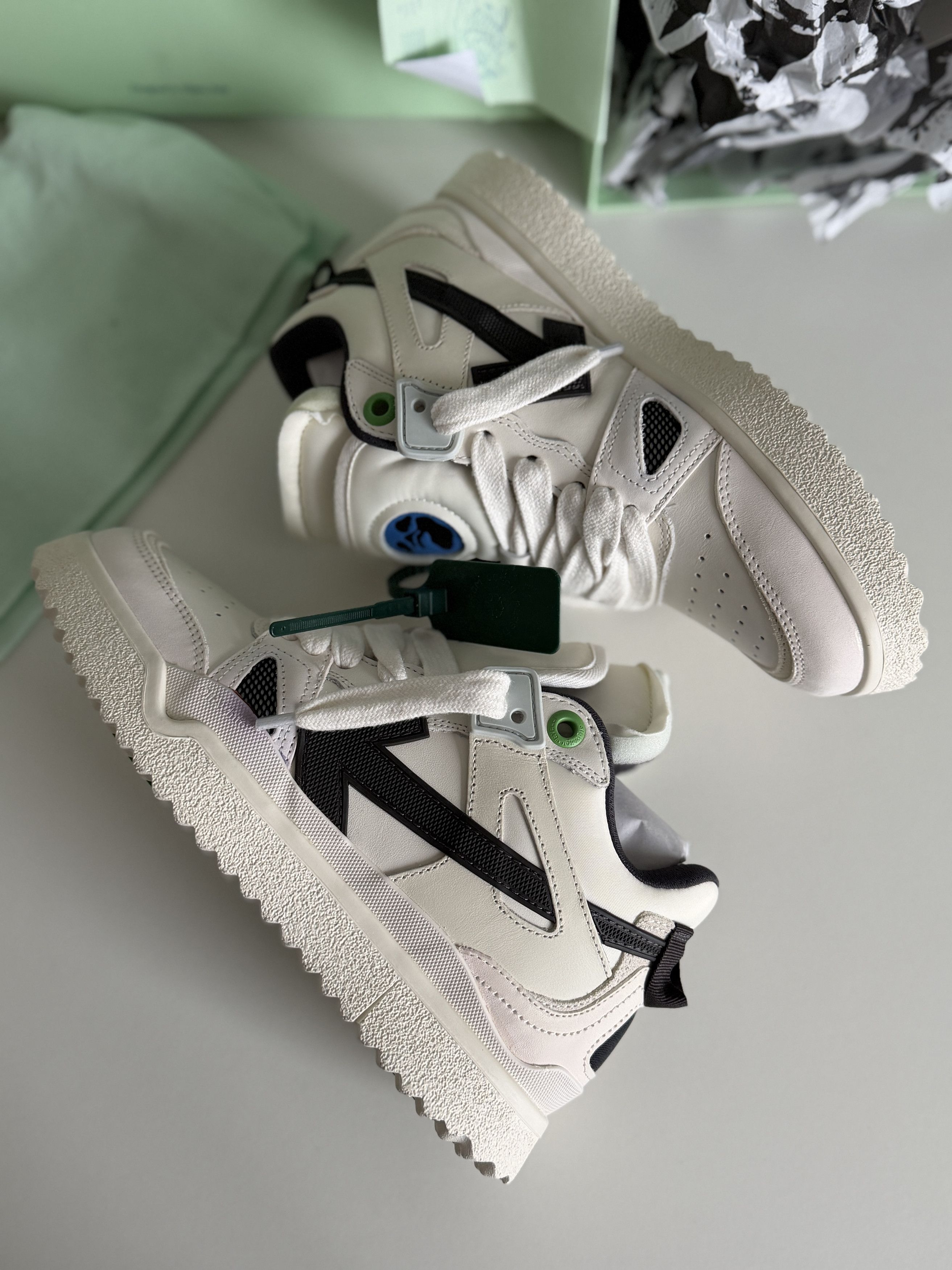 Off-White Off White Sneakers Size US 9 / IT 39 - 8 Thumbnail