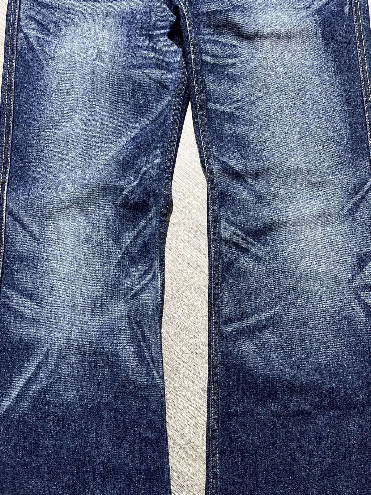 Japanese Brand Vintage Levis Buckleback Bootcut Clawmark Flared Jeans Pants Size US 30 / EU 46 - 6 Thumbnail