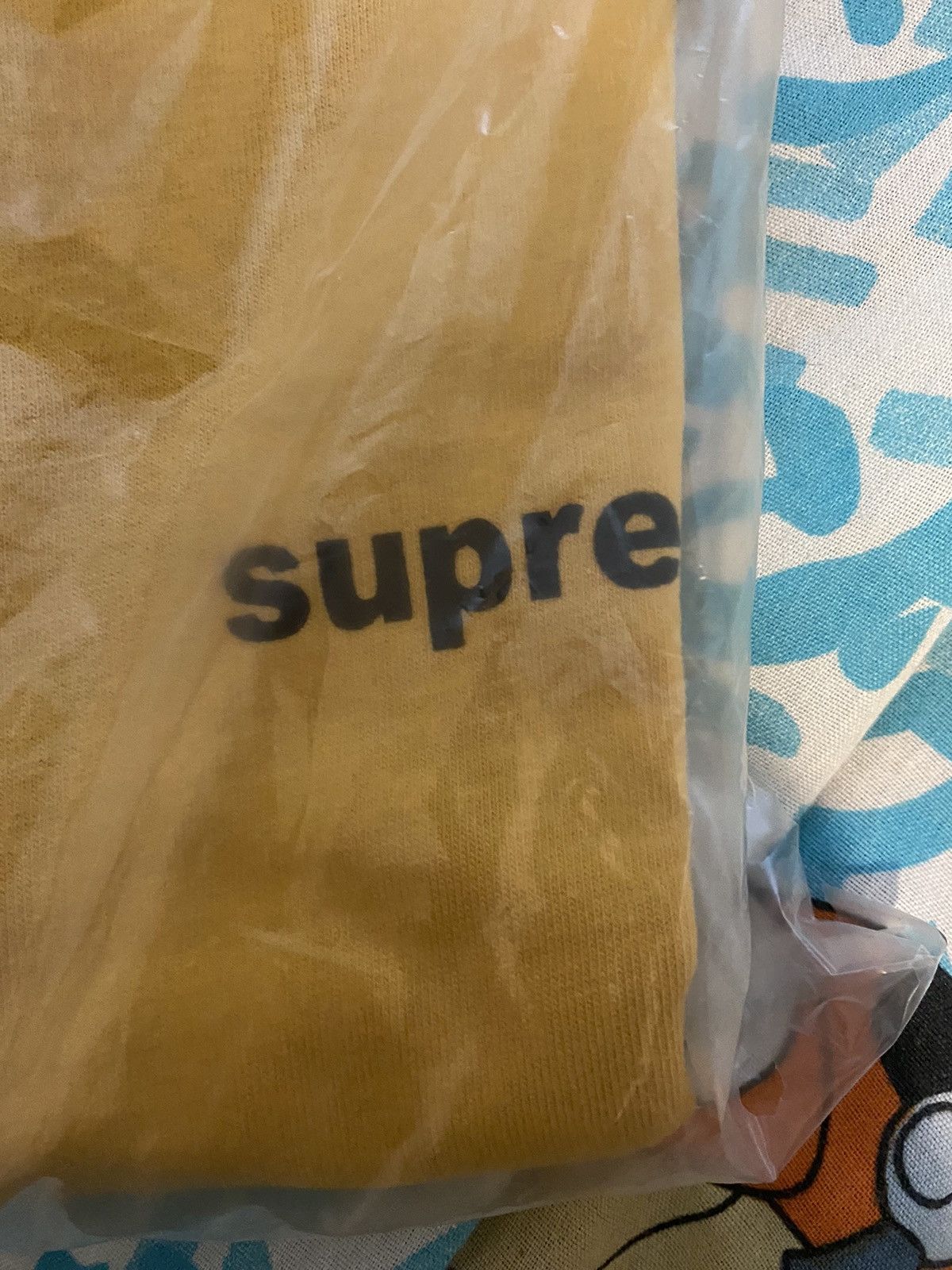 Supreme Supreme Fuck Money Tee Size Large Mustard Size US L / EU 52-54 / 3 - 5 Thumbnail