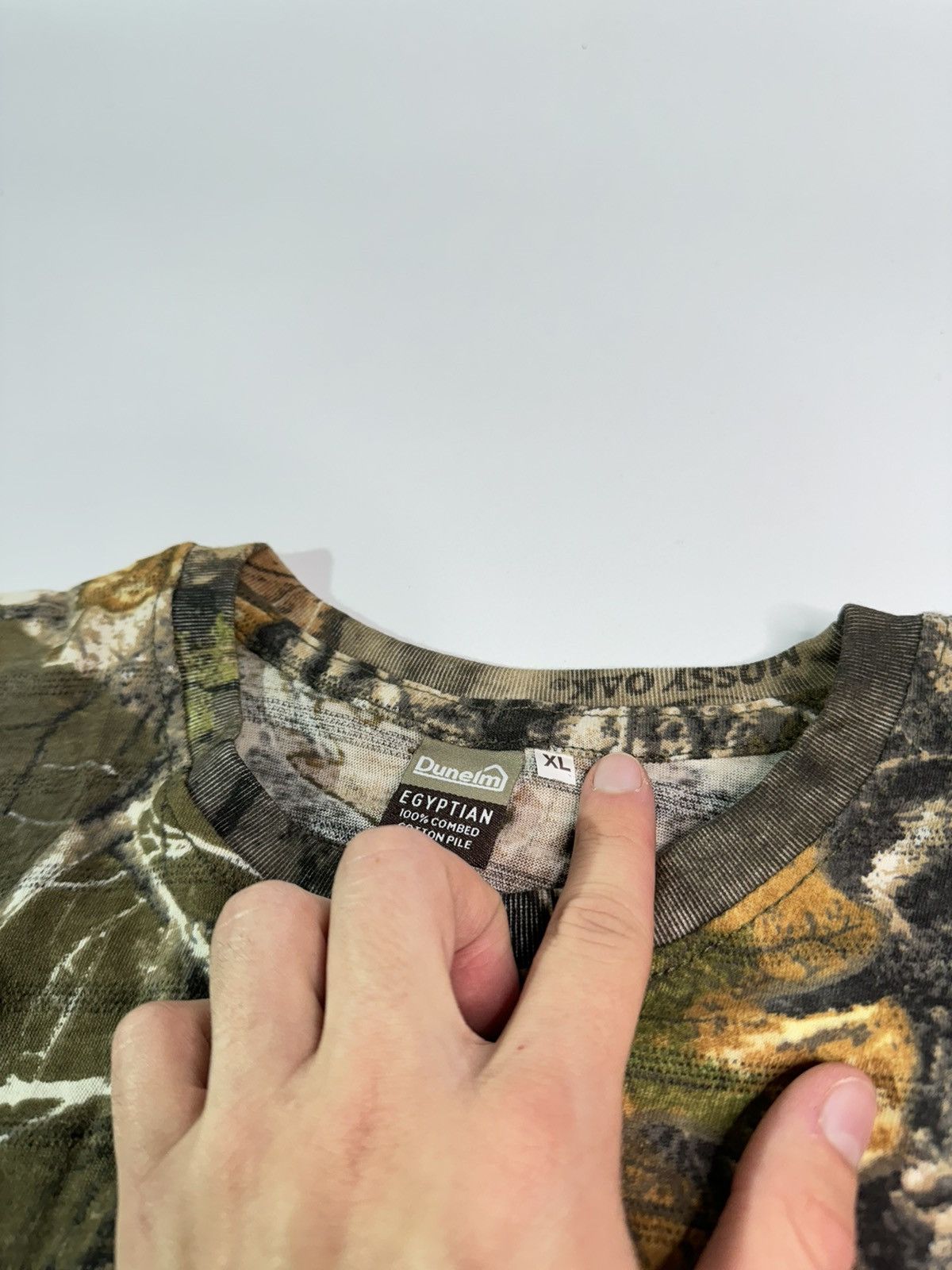 Japanese Brand × Realtree Vintage Realtree tee mossy oaks y2k camo swag drip skater Size US XL / EU 56 / 4 - 4 Thumbnail