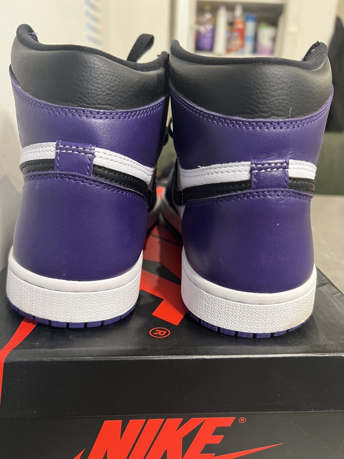 Jordan Brand Jordan 1 Court Purple. Size US 8 / EU 41 - 2 Thumbnail
