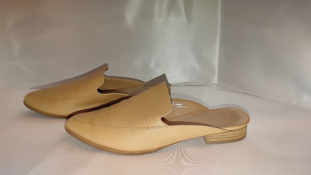 Halo Halogen Leather Slides Size 9M Size US 9 / IT 39 - 3 Thumbnail