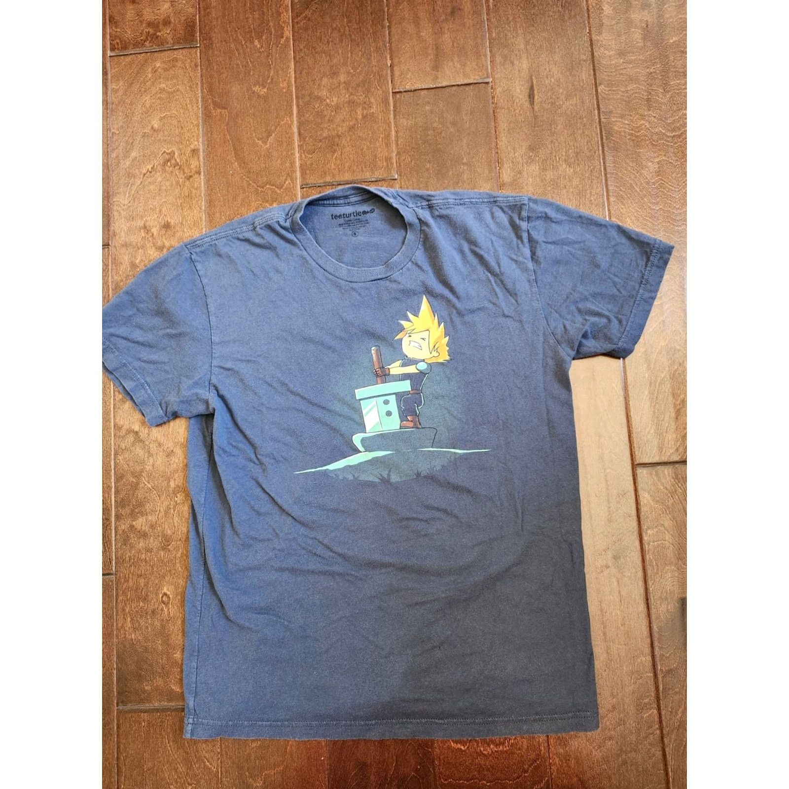 Vintage Tee Turtle Shirt Mens Dusty Blue Anime Final Fantasy Pulling Sword Short Sleeve Size S Size US S / EU 44-46 / 1 - 2 Thumbnail