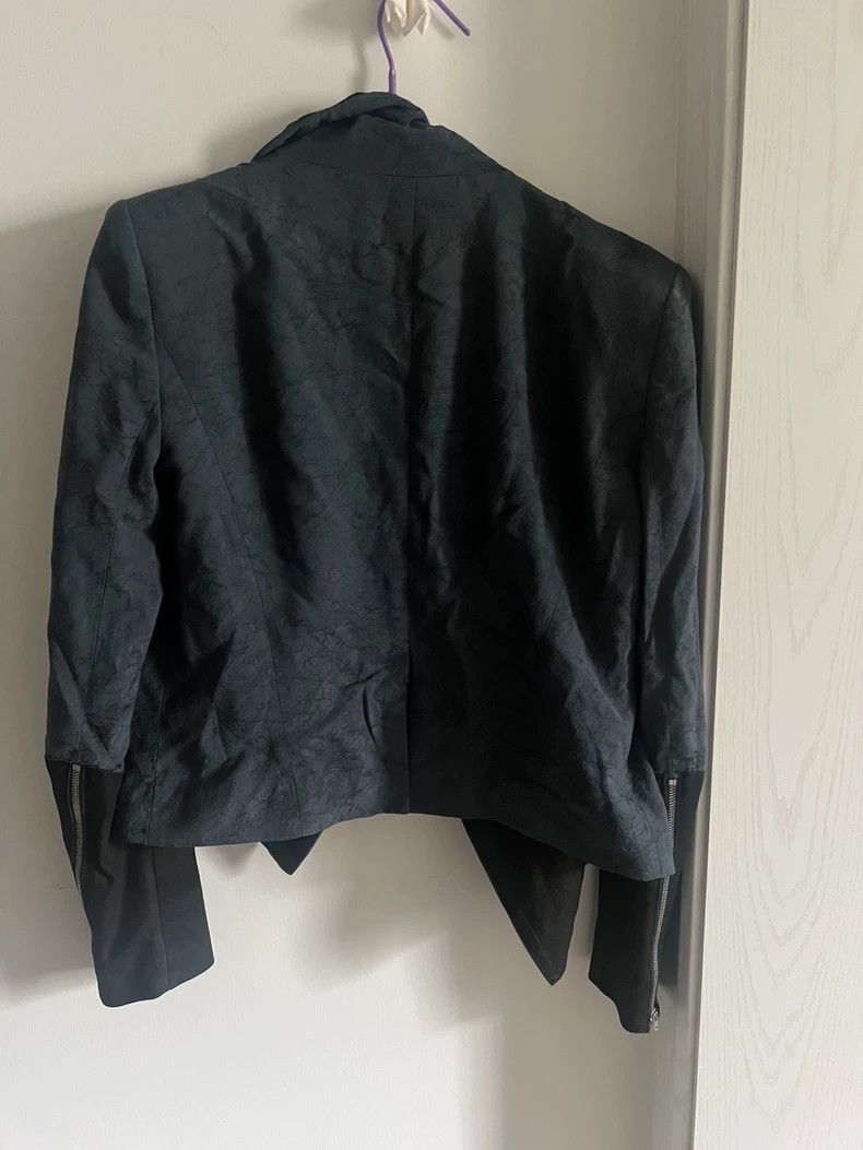 Helmut Lang HELMUT LANG Dangle an irregular collar to fit a small shee Size S / US 4 / IT 40 - 2 Thumbnail