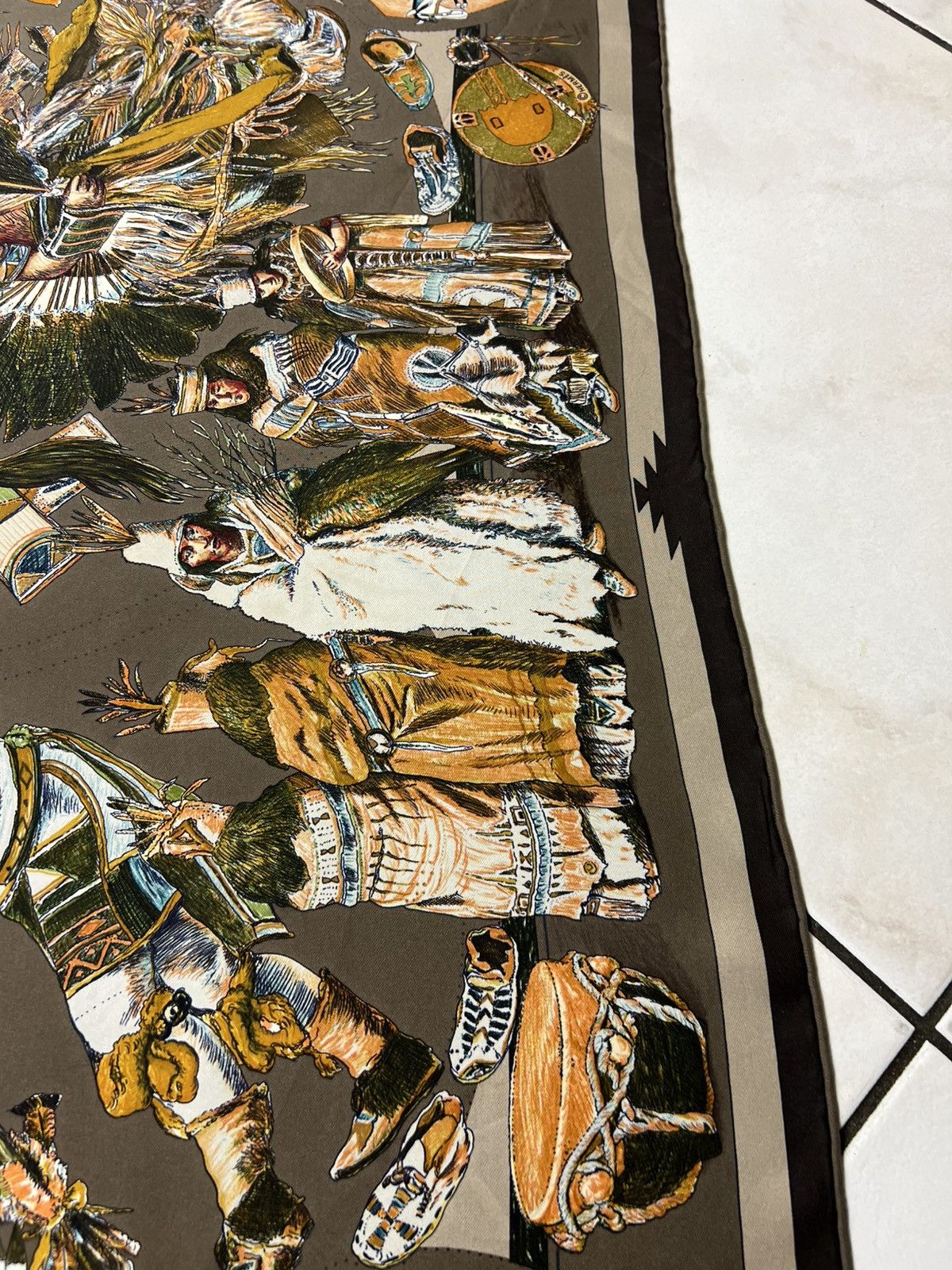 Hermes Vintage 90s Hermes Les Dances Des Indiens silk scarf native Size ONE SIZE - 14 Thumbnail