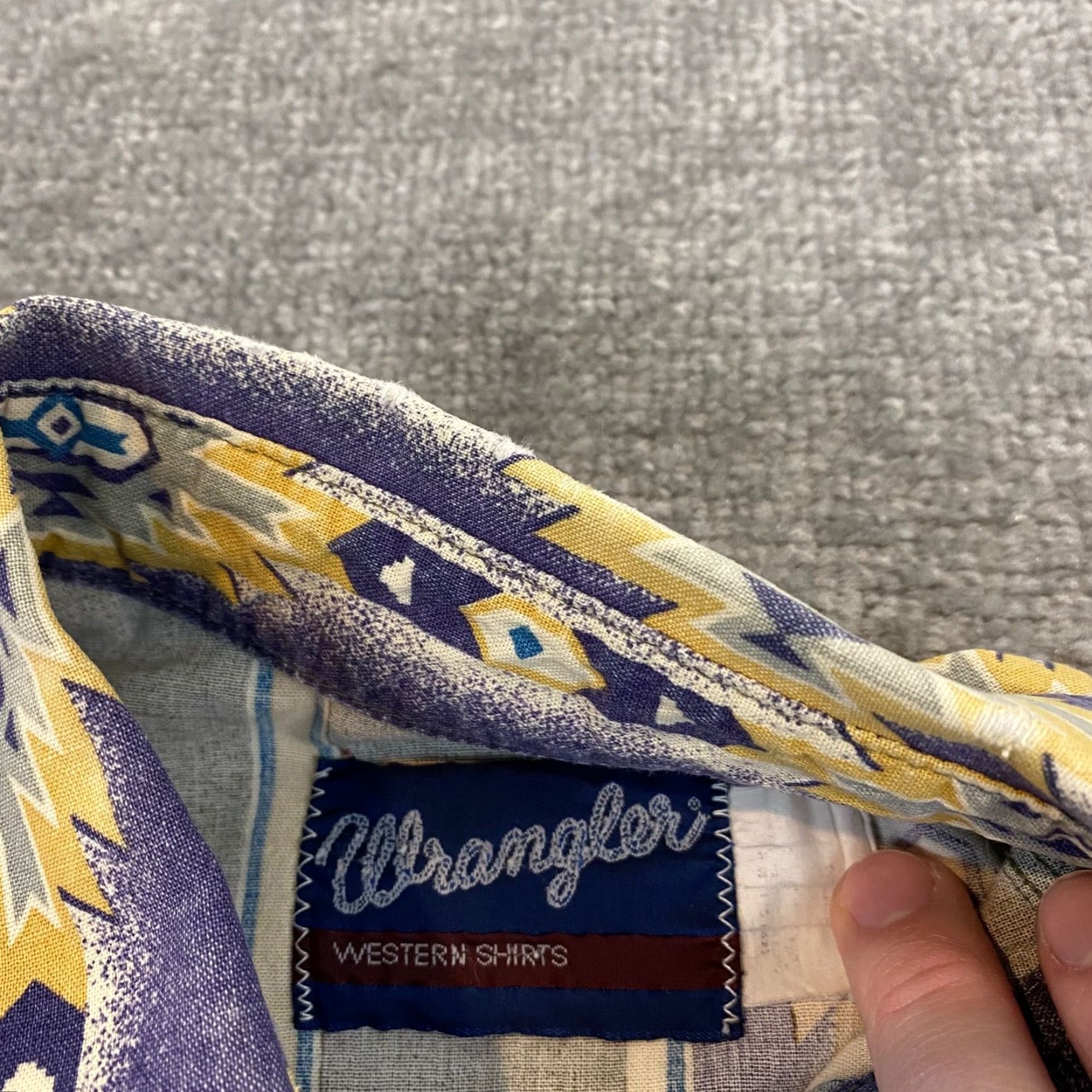 Wrangler WRANGLER Shirt Mens Large Southwestern Aztec Rodeo Rockability Button Down L/S Size US L / EU 52-54 / 3 - 3 Thumbnail