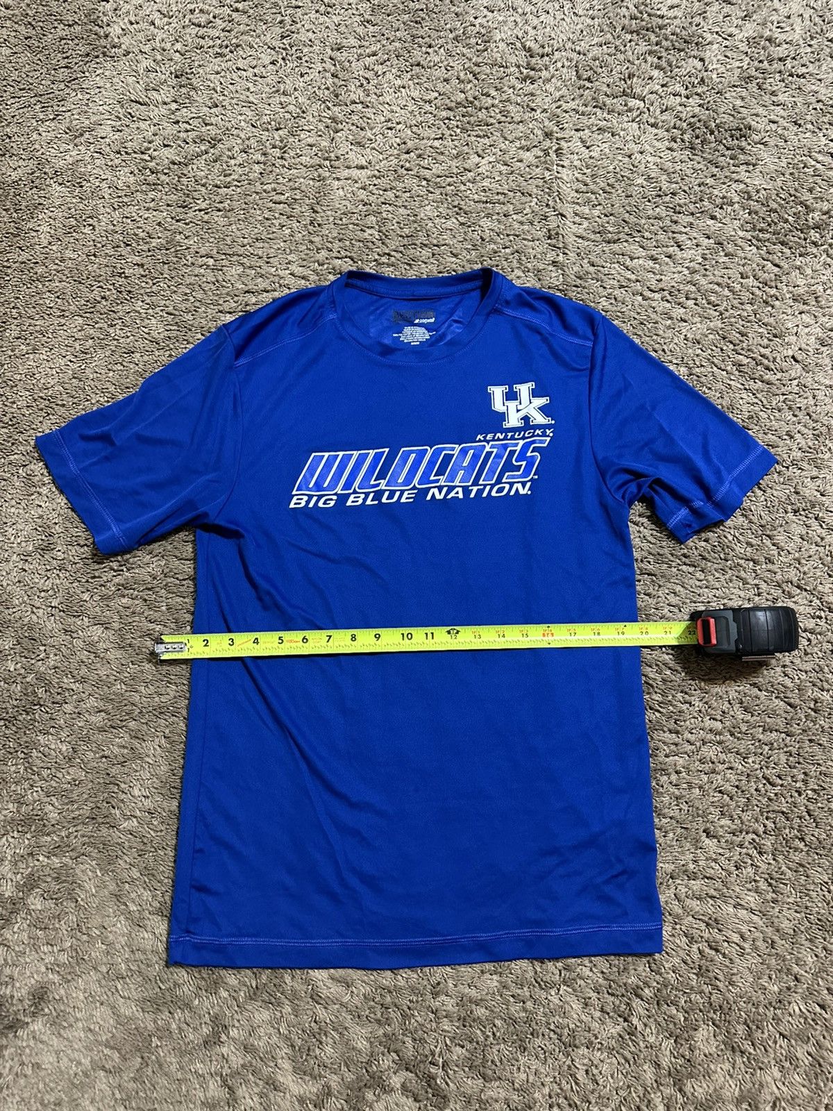 NCAA Vintage NCAA Kentucky Wildcats shirt 00s size medium Size US M / EU 48-50 / 2 - 4 Thumbnail