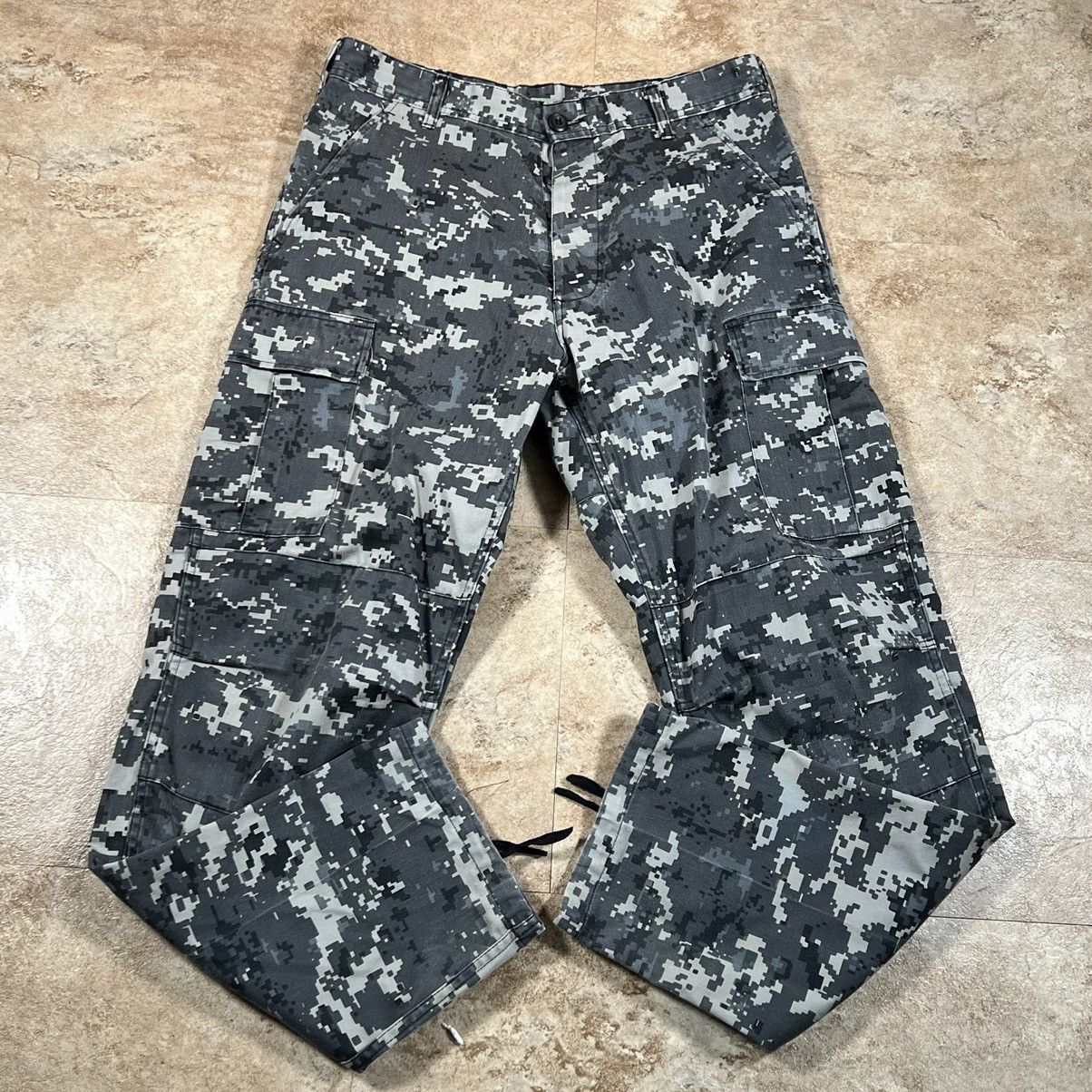 Vintage Military Issued Grey Digi Camo Print Cargo Utility Pants Size US 33 - 1 Thumbnail