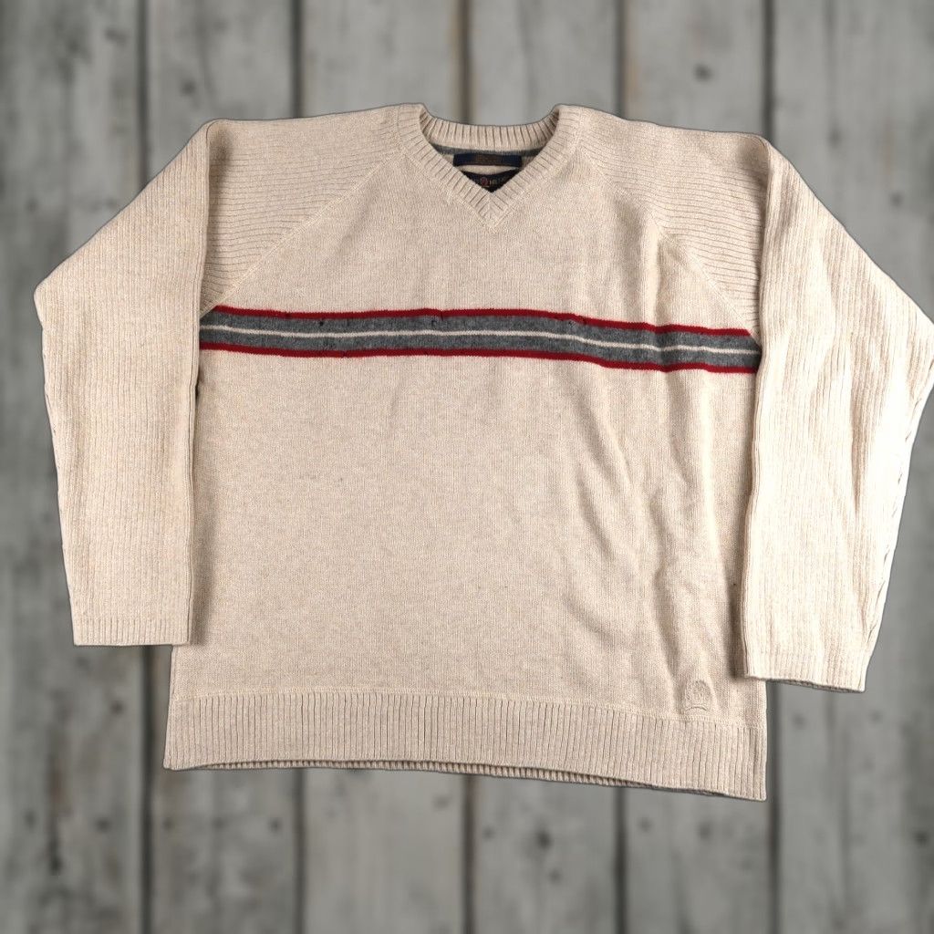 Tommy Hilfiger VINTAGE Tommy Hilfiger Knit Sweater Mens L V Neck Preppy Pullover NWT Cotton Beige Logo Classic All Seasons Size US L / EU 52-54 / 3 - 1 Thumbnail