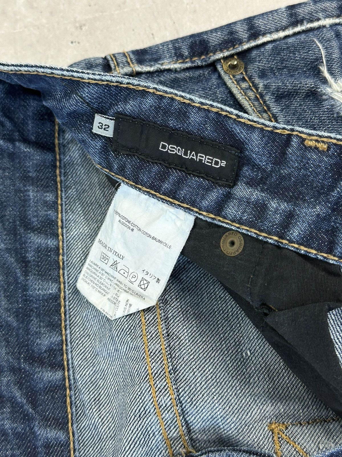 Dsquared2 Dsquared2 Vintage Distressed Washed Navy Cotton Jeans Size US 32 / EU 48 - 16 Thumbnail