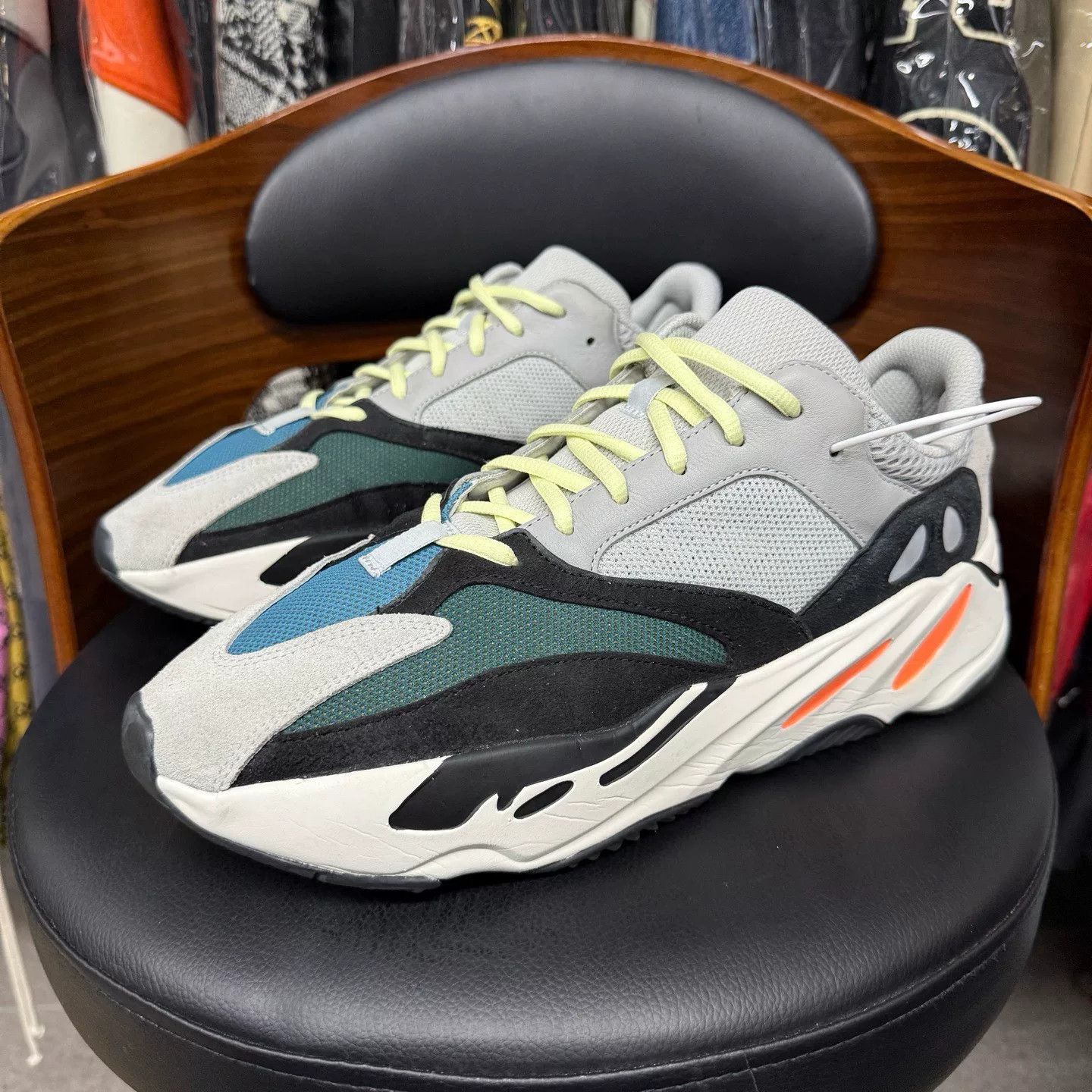 Adidas Adidas YEEZY700 Lowtop Sneakers 48 Men Size US 14 / EU 47 - 1 Thumbnail