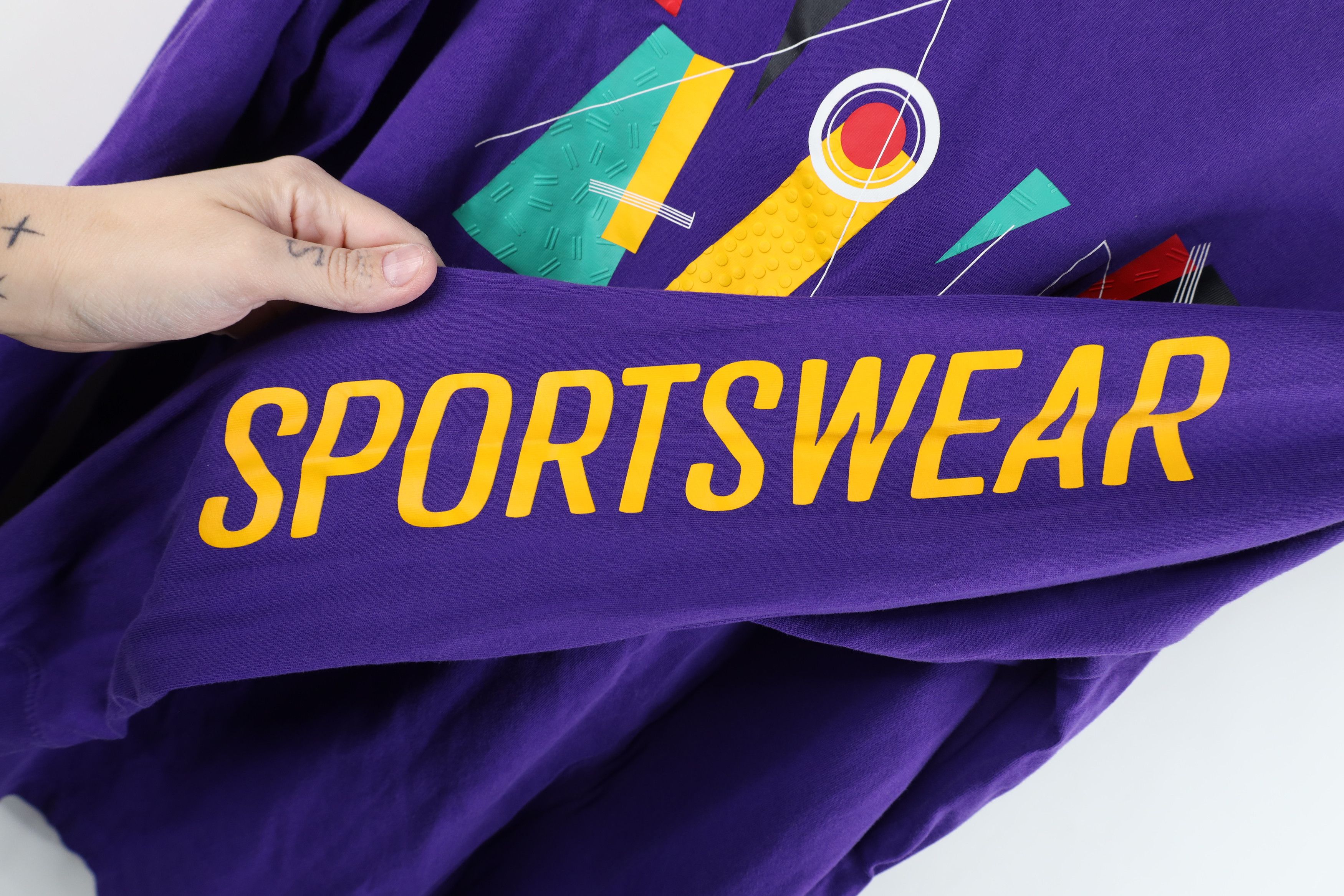 Nike Nike Sportswear Spell Out Retro Abstract Long Sleeve T-Shirt Size US M / EU 48-50 / 2 - 6 Thumbnail