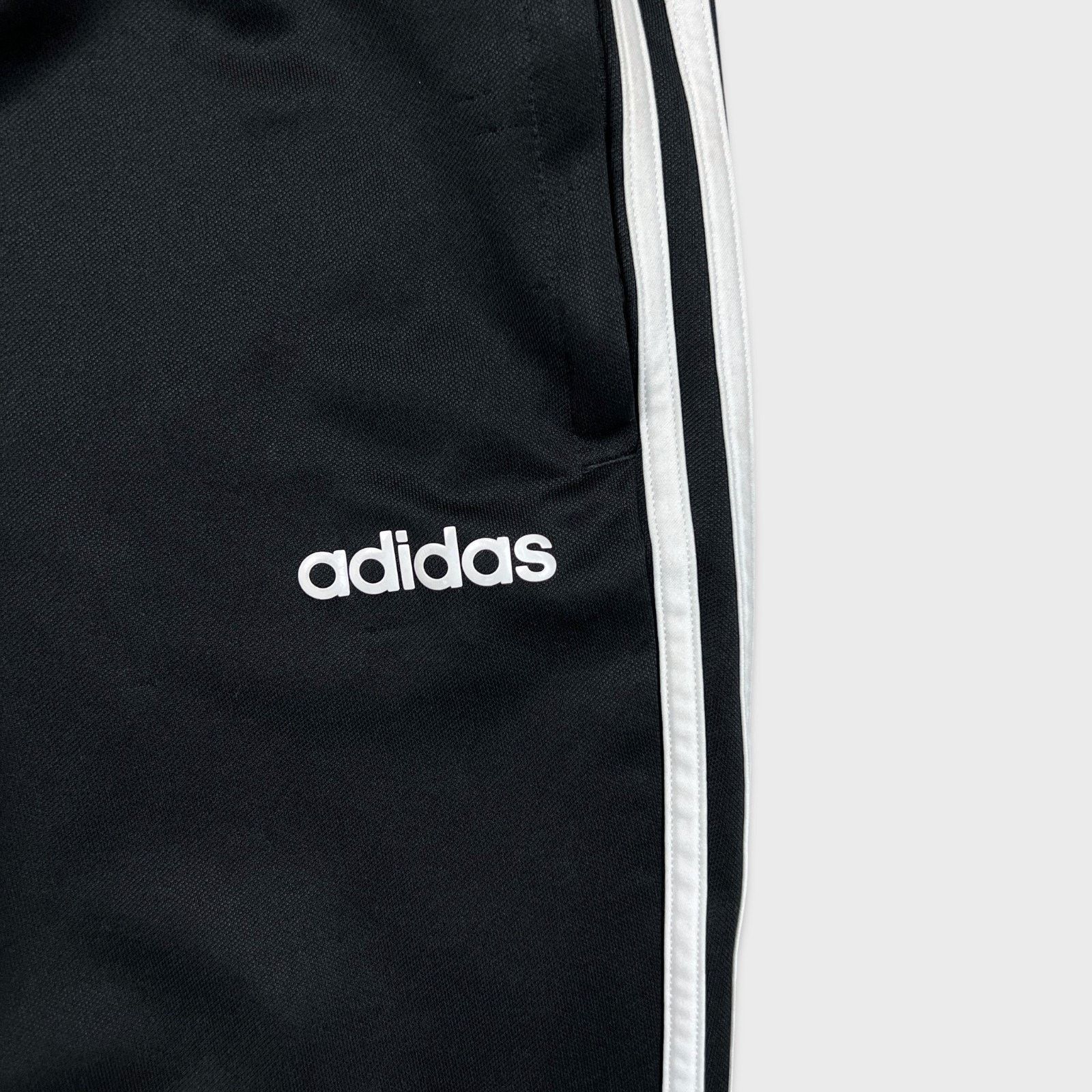 Adidas × Vintage Adidas Track Pant Medium Essentials Stripe Training Athletic Size US 30 / EU 46 - 3 Thumbnail