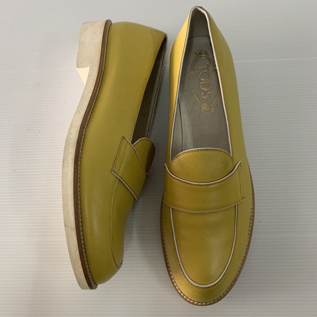 Tod's Tods Leather Loafers Shoes Size US 10 / IT 40 - 3 Thumbnail