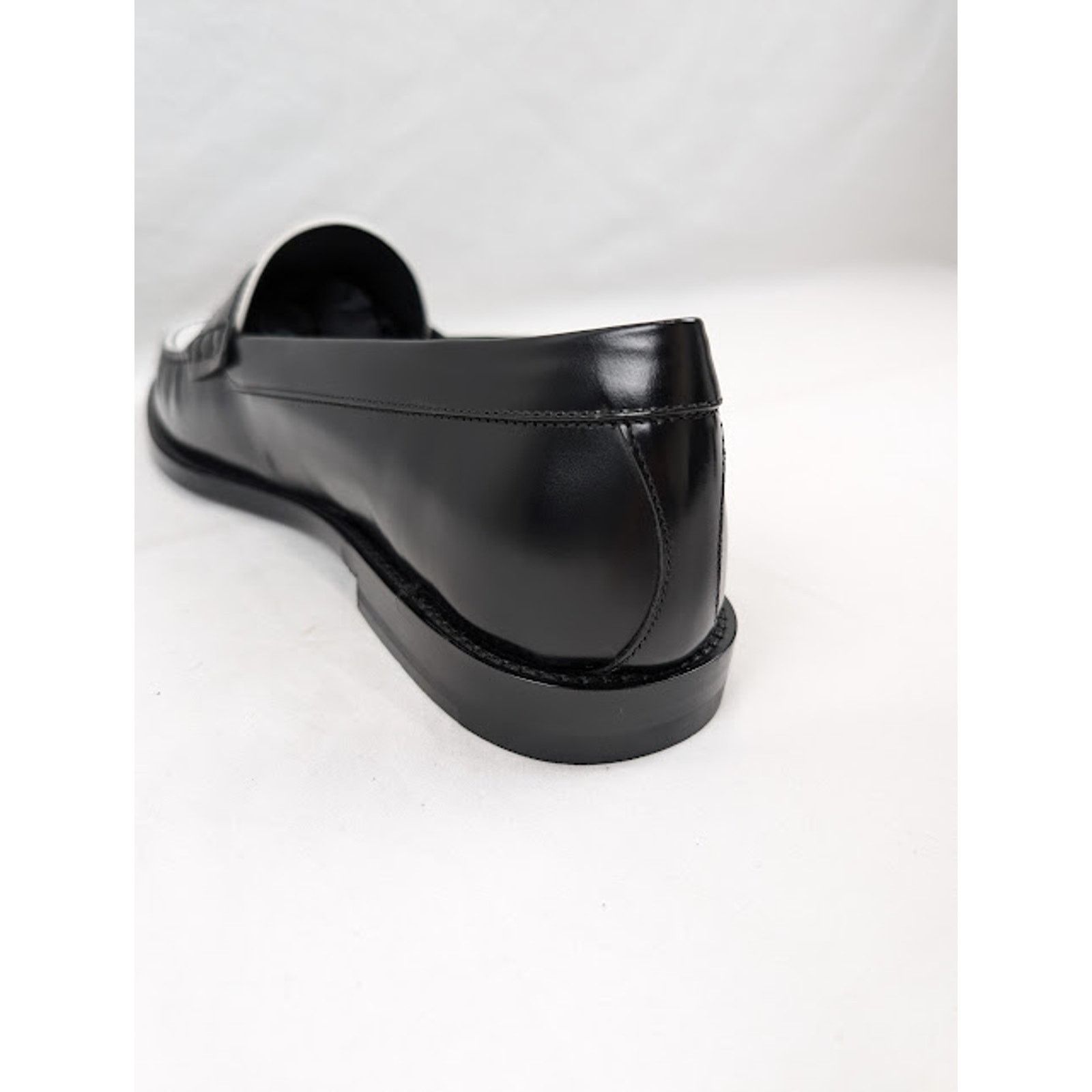 Celine o1rshd1 Loafers 15 in Black/Optic White Size US 11 / EU 44 - 11 Thumbnail