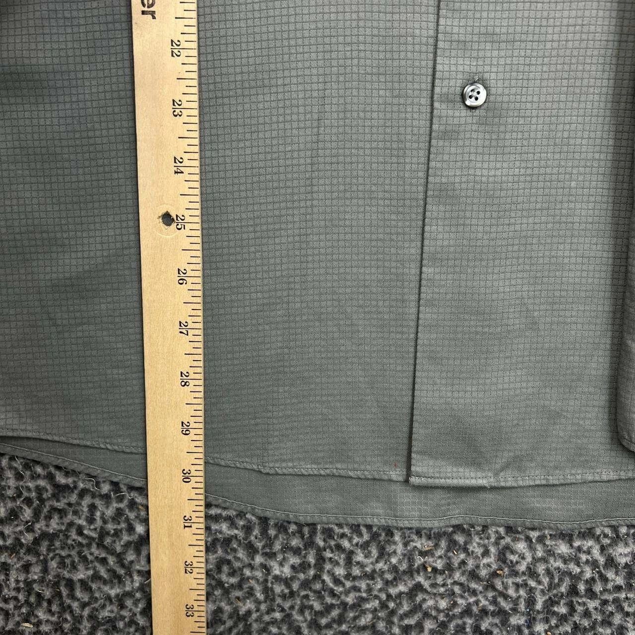 The Unbranded Brand Van Heusen Button Down Men Grey Check Front Chest Pocket M Size US M / EU 48-50 / 2 - 3 Thumbnail